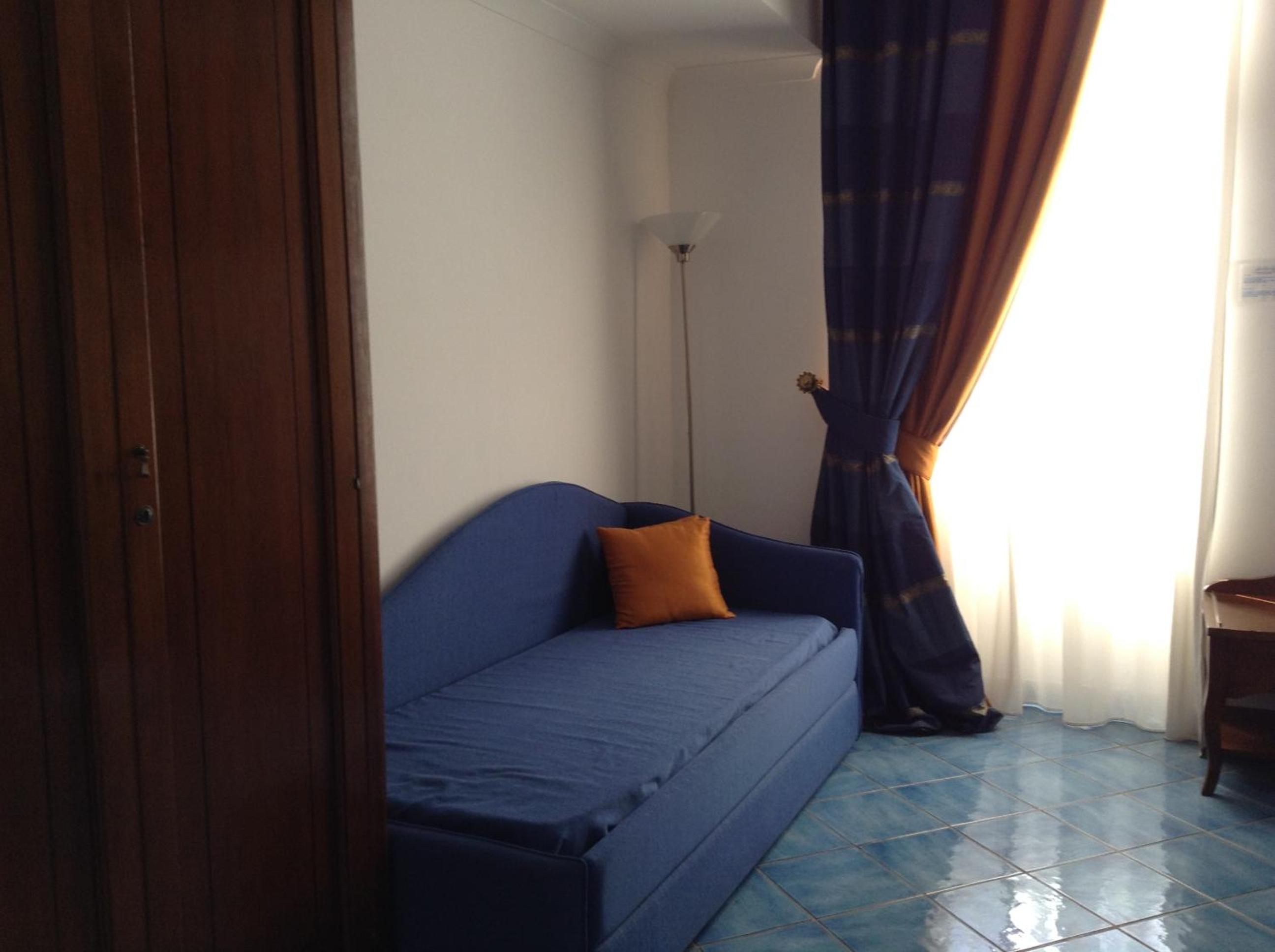Superior Double Room - Photo 8