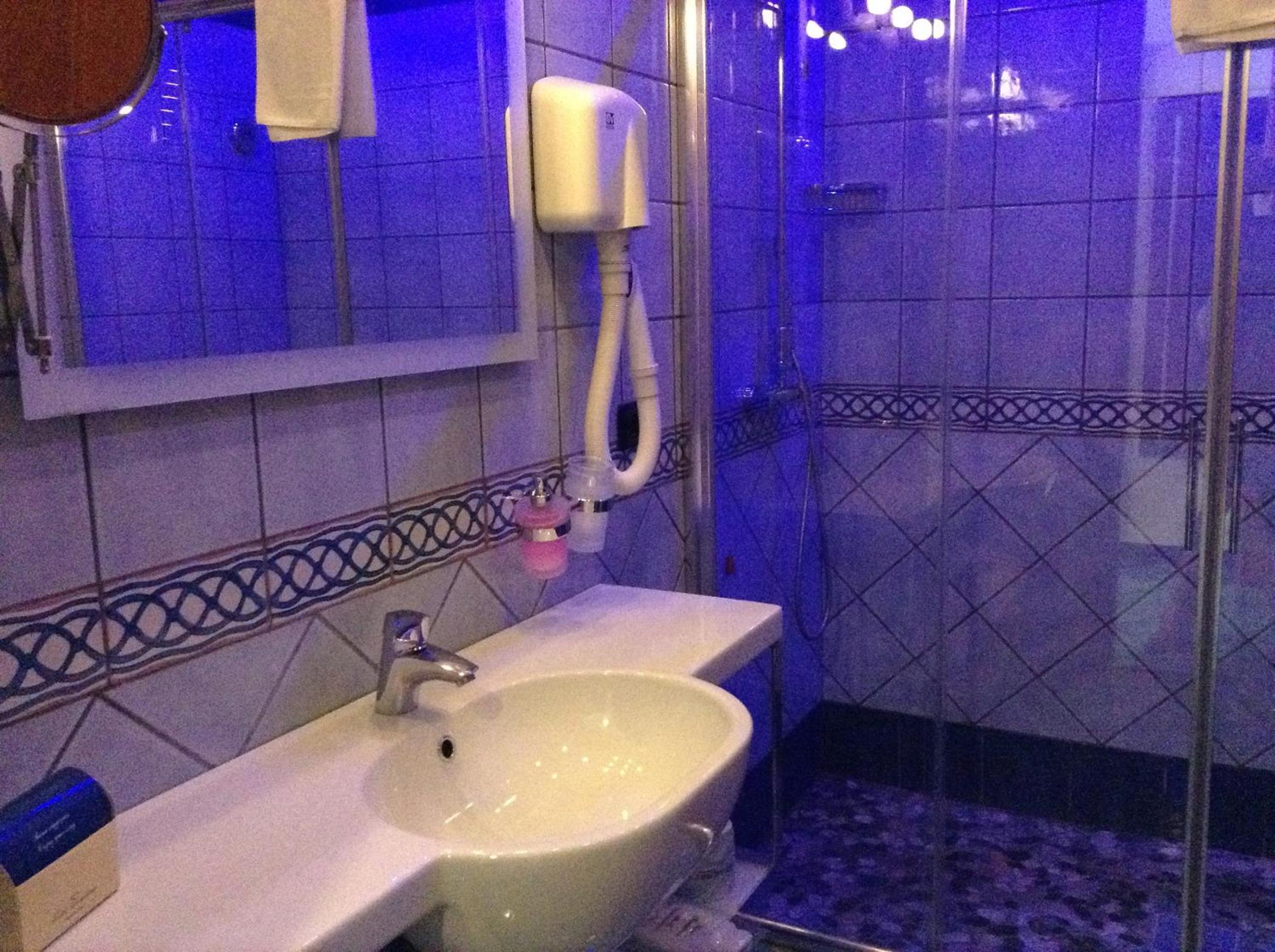 Superior Double Room - Photo 6