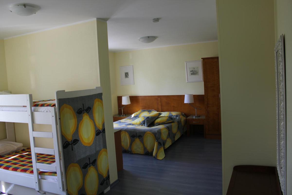 Family Room - Photo 1
