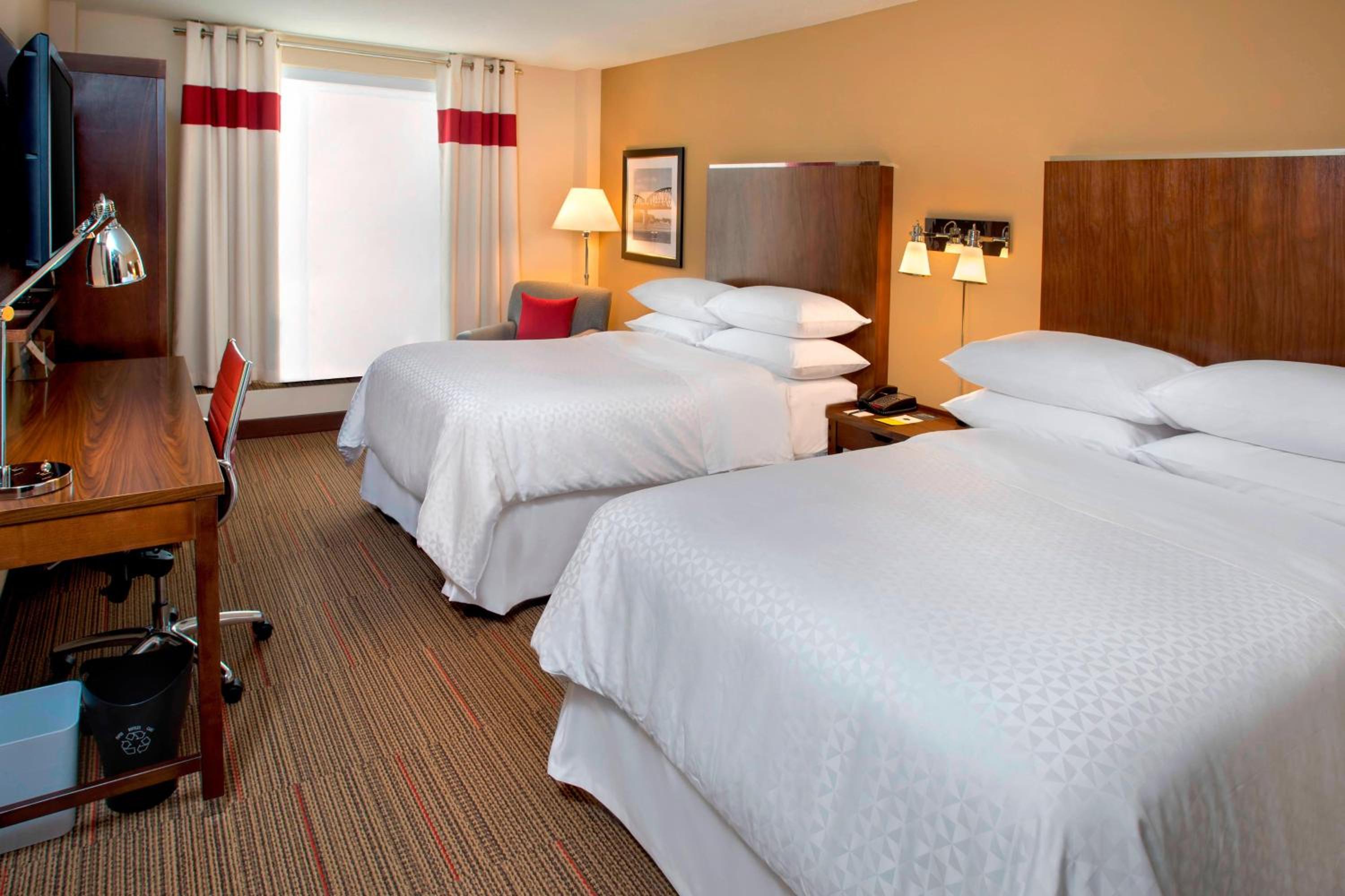Standard Double Room with Two Double Beds - Photo 1