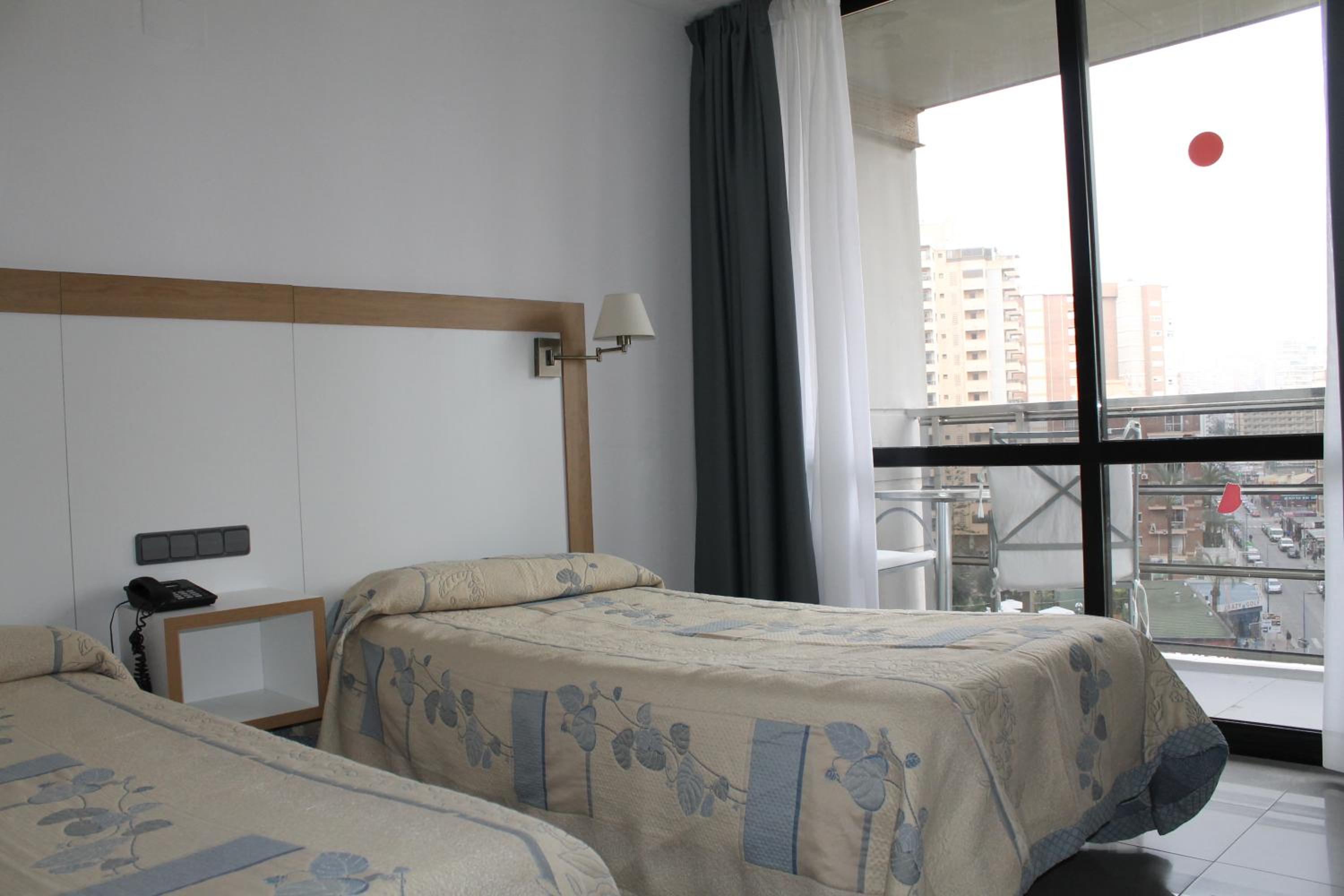 Habitación con Balcón 2 camas (2 Adultos)