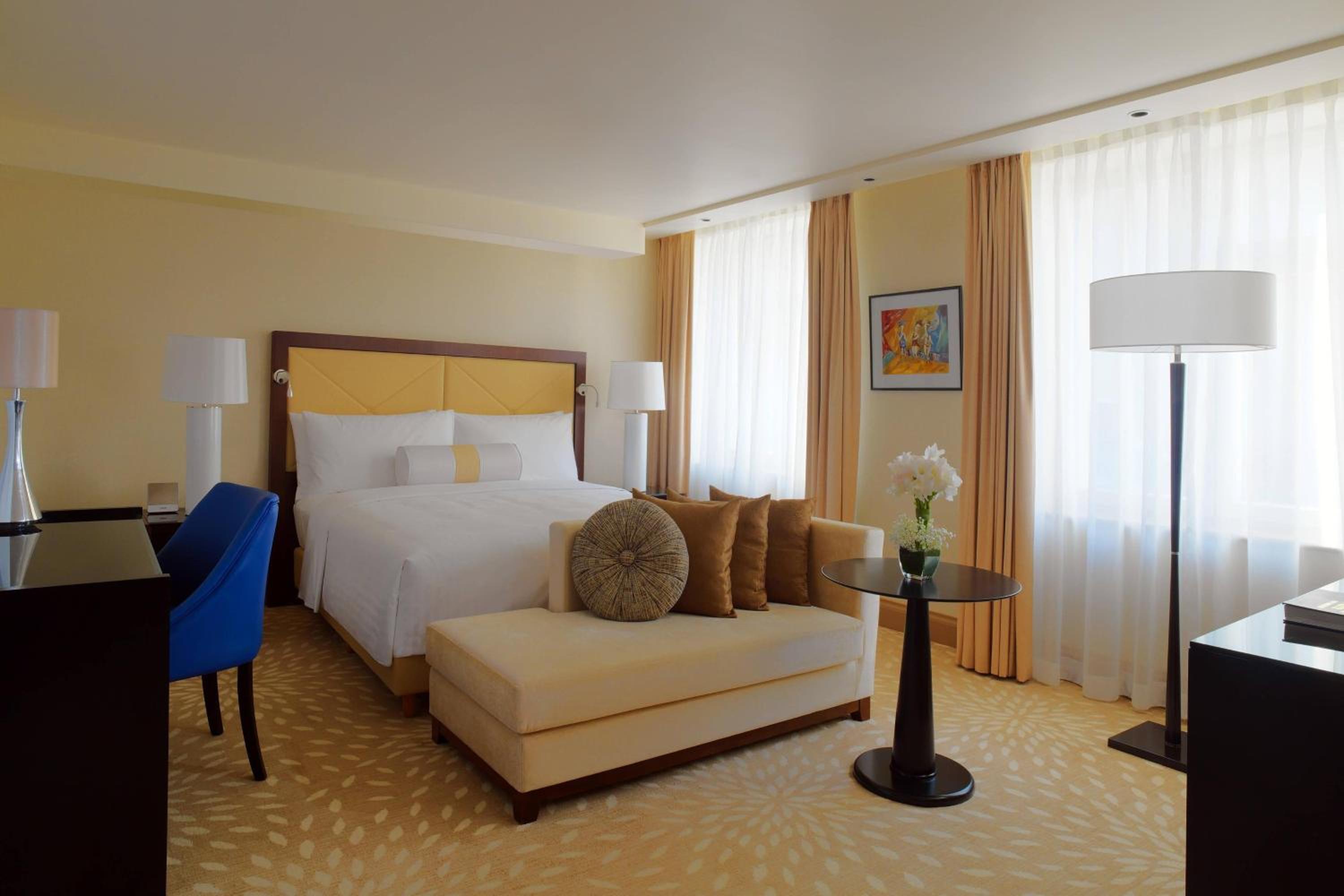 Marriott Suite, Executive lounge access, 1 King