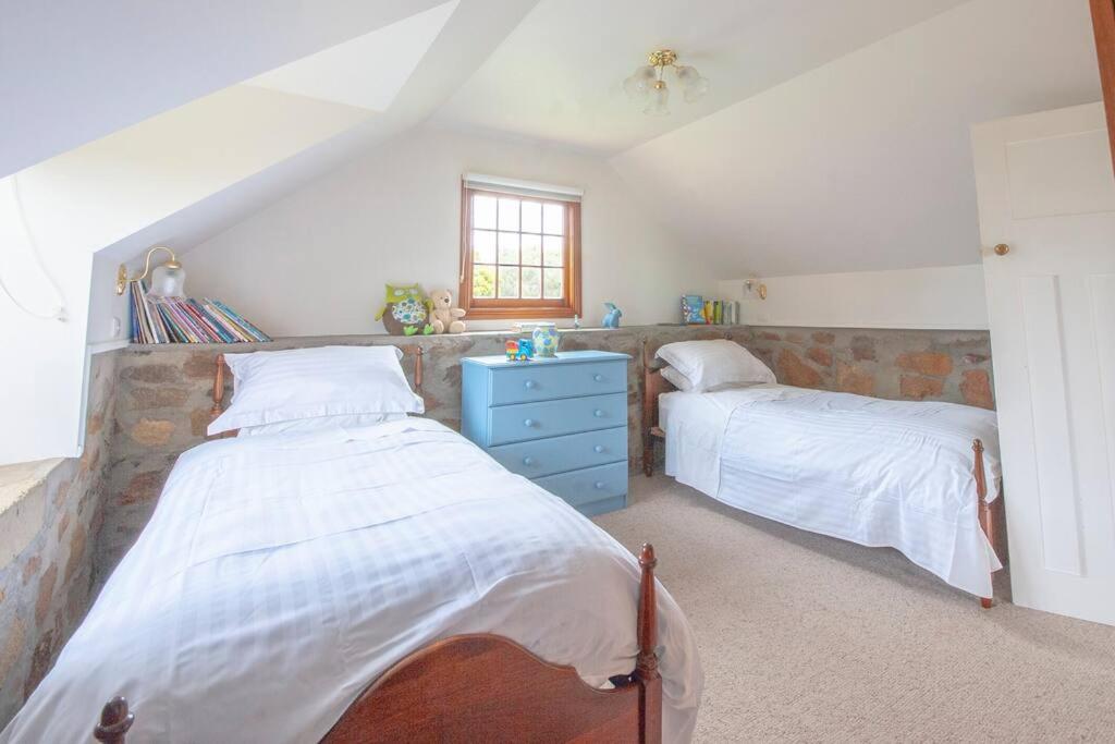 Two-Bedroom House photo 1