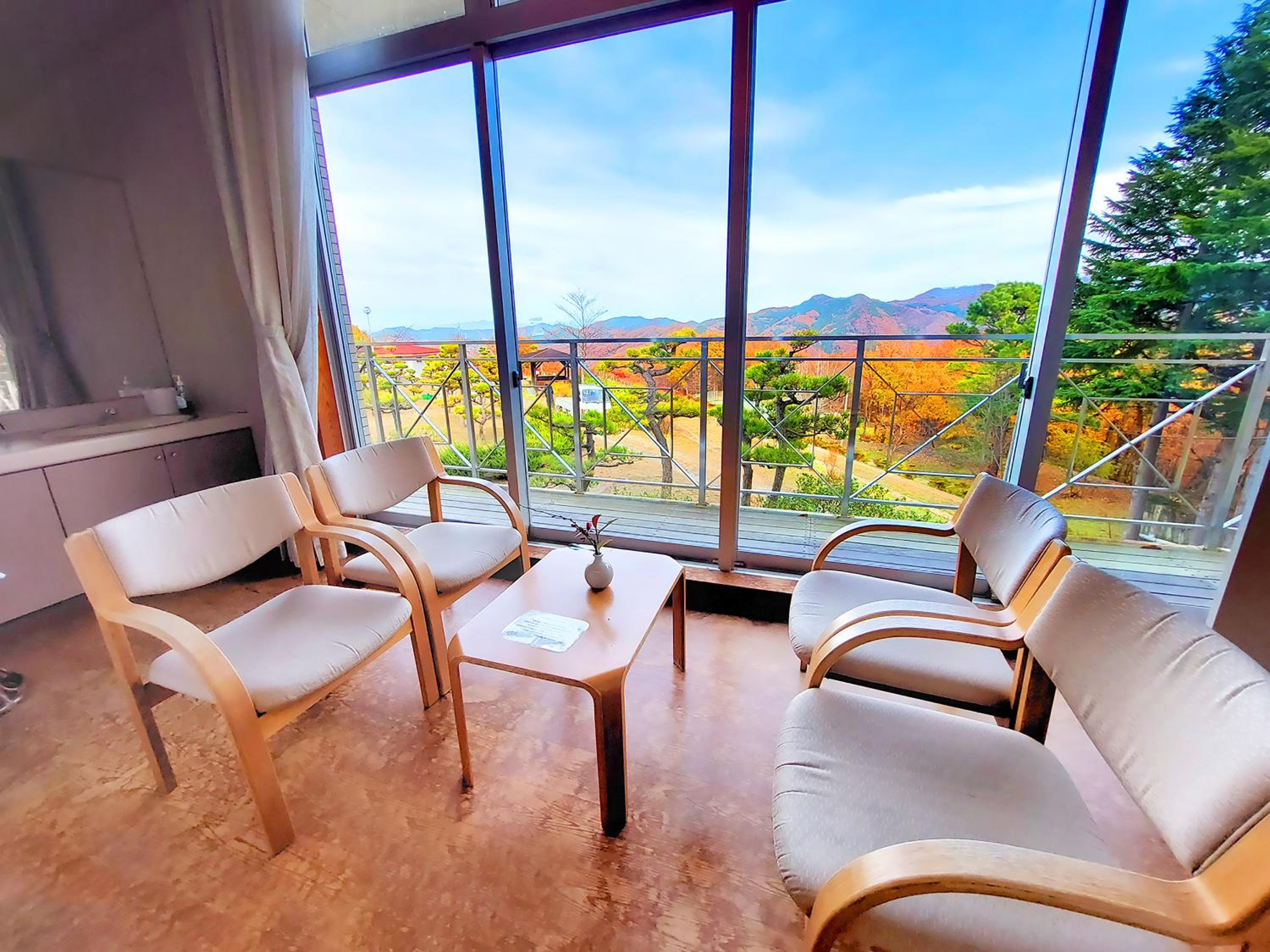 Japanese-Style Room with Shared Bathroom - Photo 5