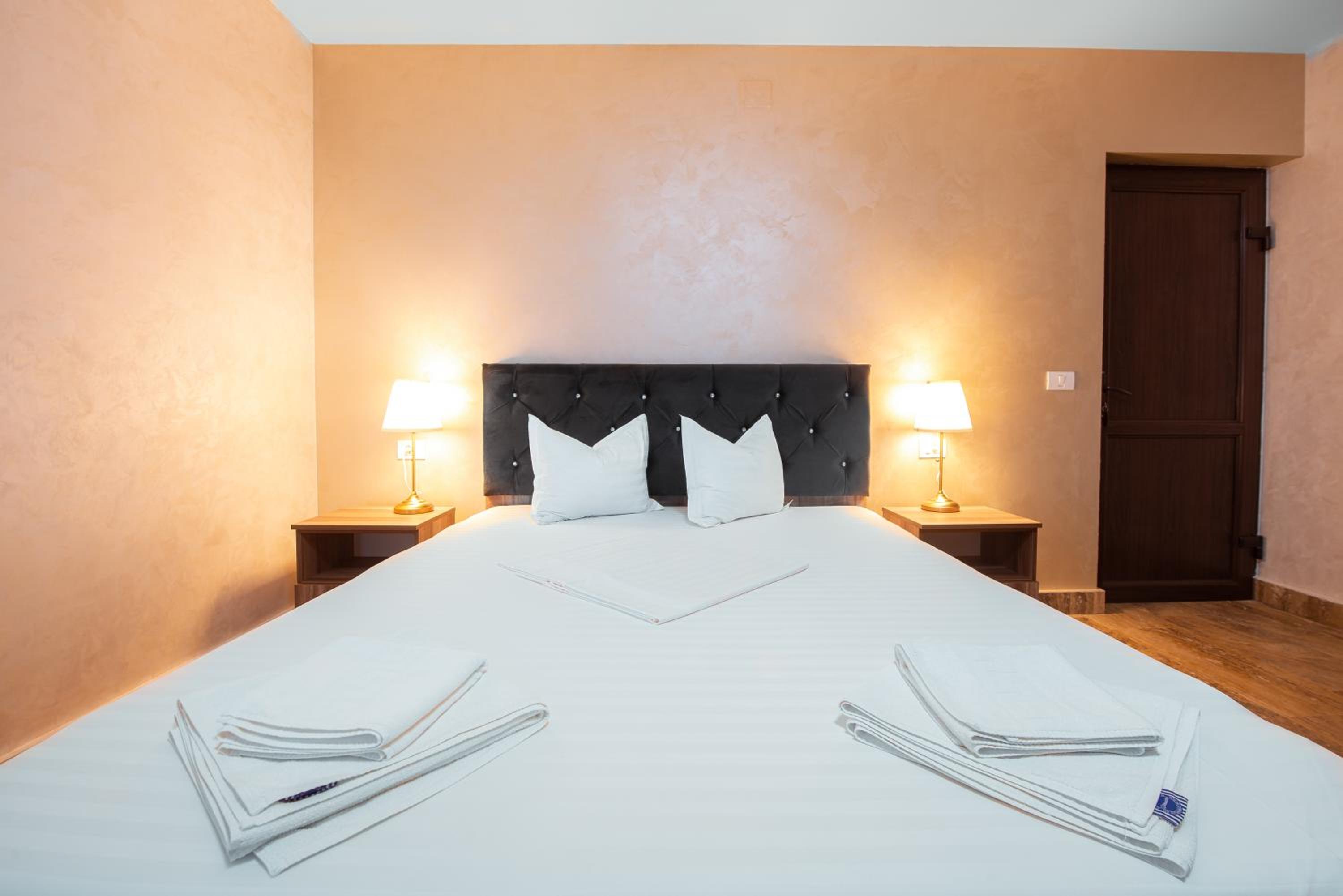 Double Room with Balcony and Sea View