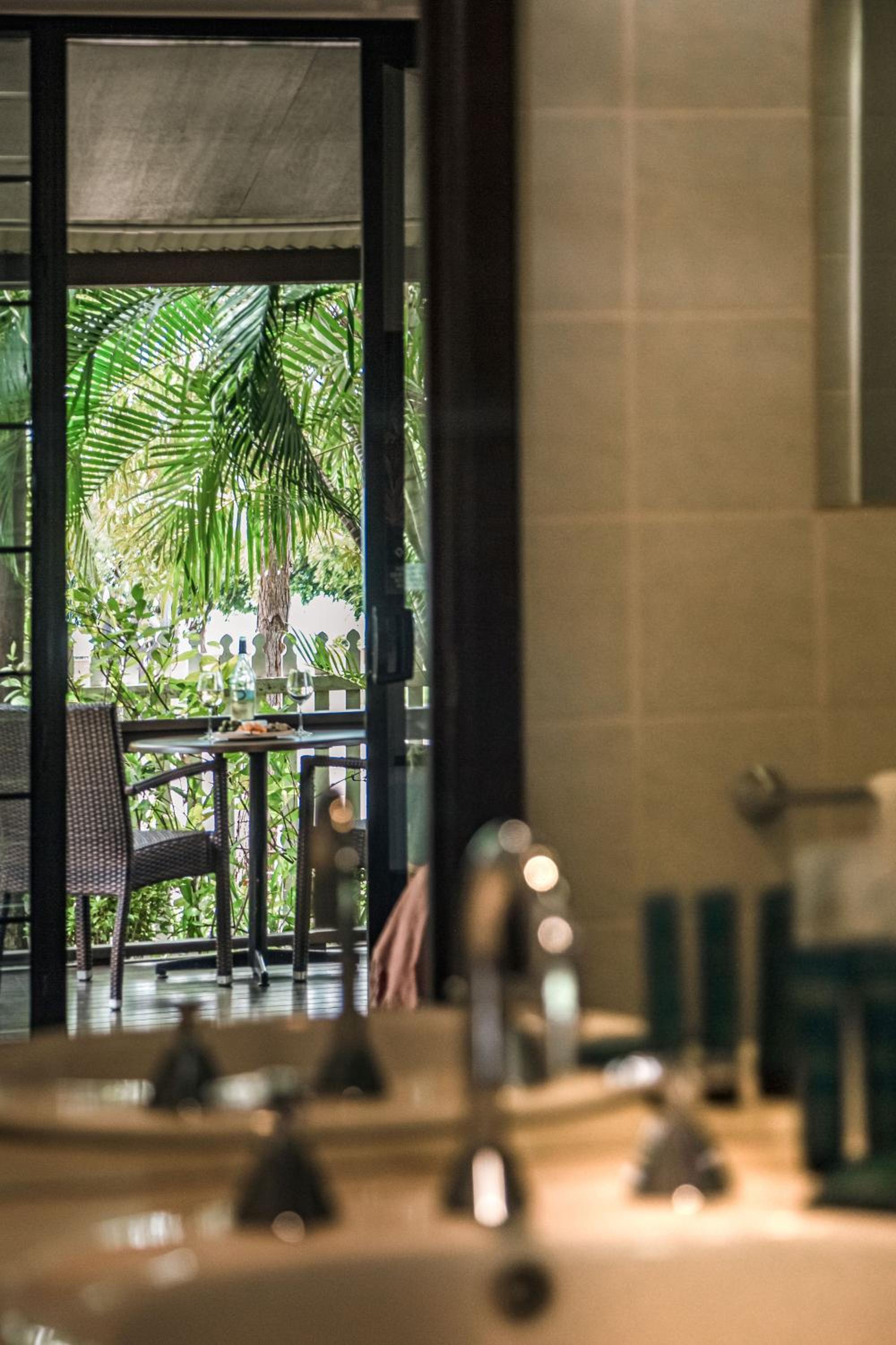 Harbor View Villa thumbnail 6