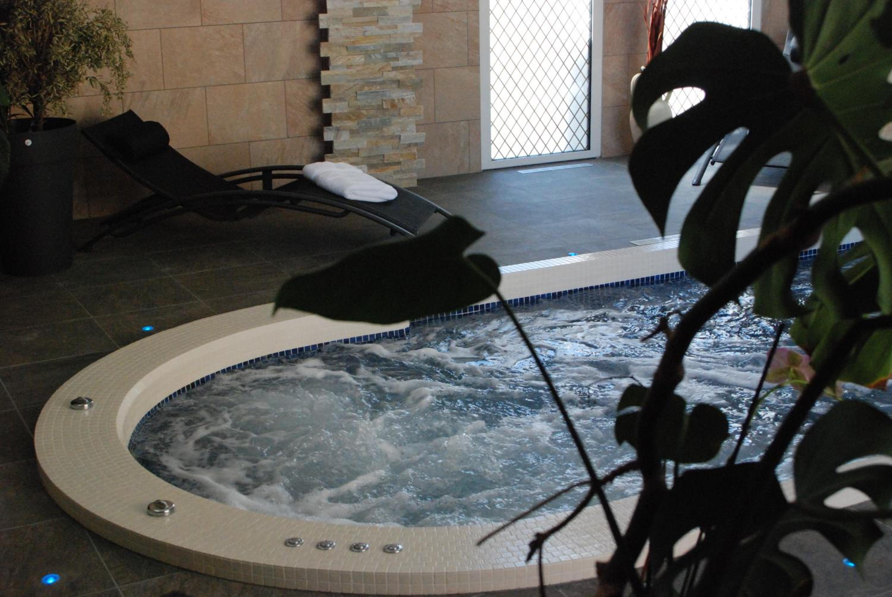 Special Offer - Double Room with free SPA access and free parking  - Photo 2