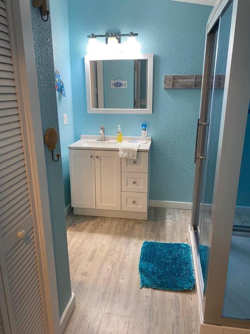 One-Bedroom Apartment - Photo 6