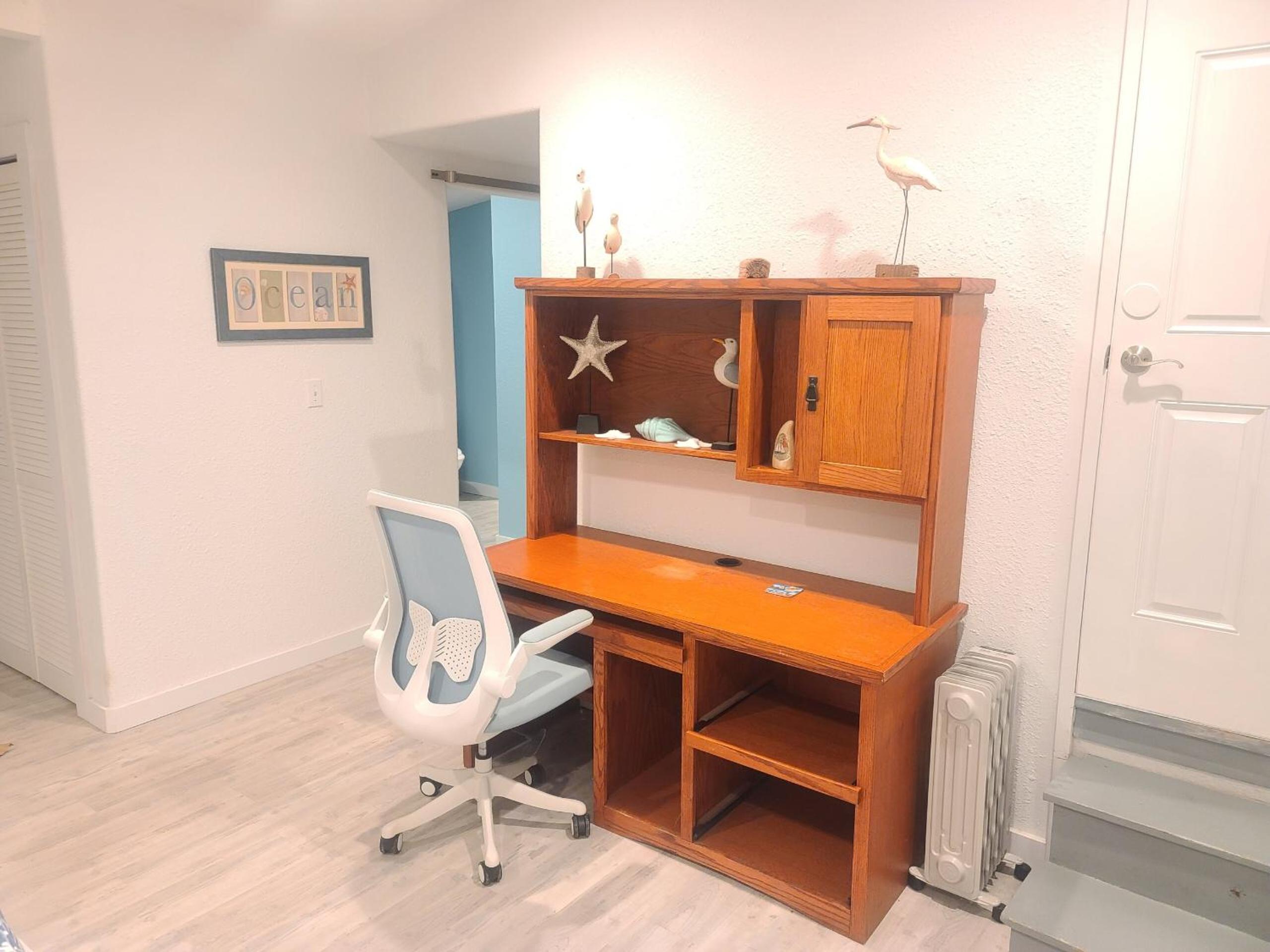 One-Bedroom Apartment - Photo 4