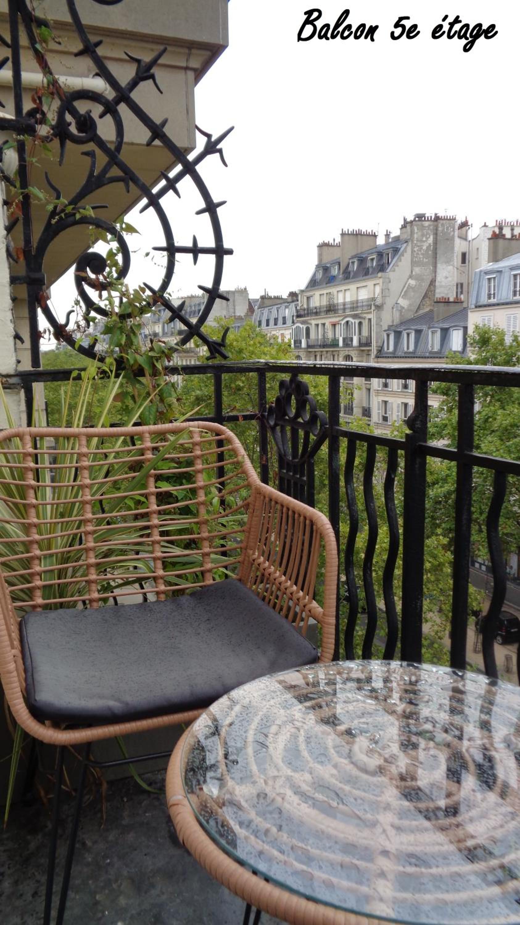 Double Room with Balcony photo 3