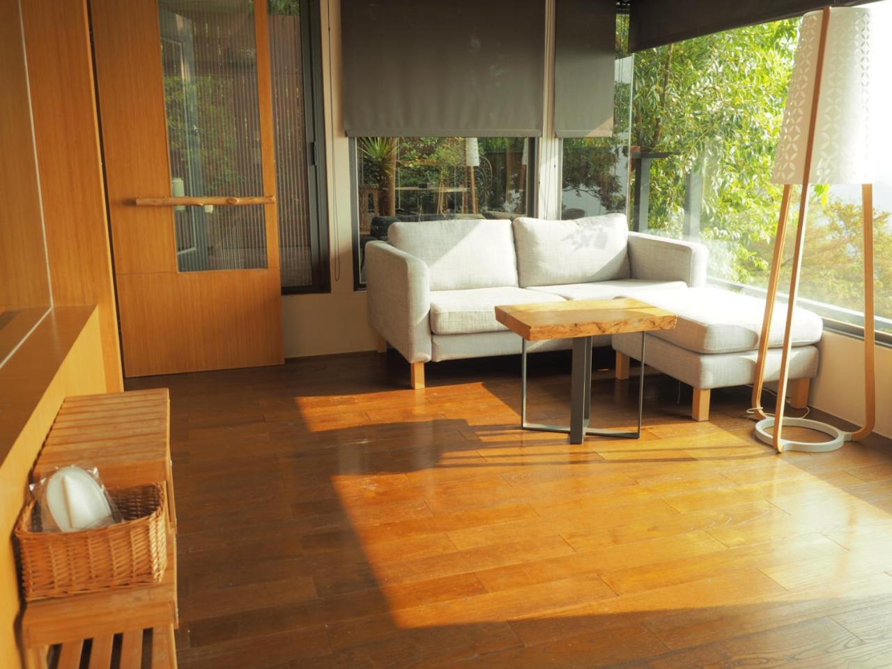 King Room with Lake View photo 2