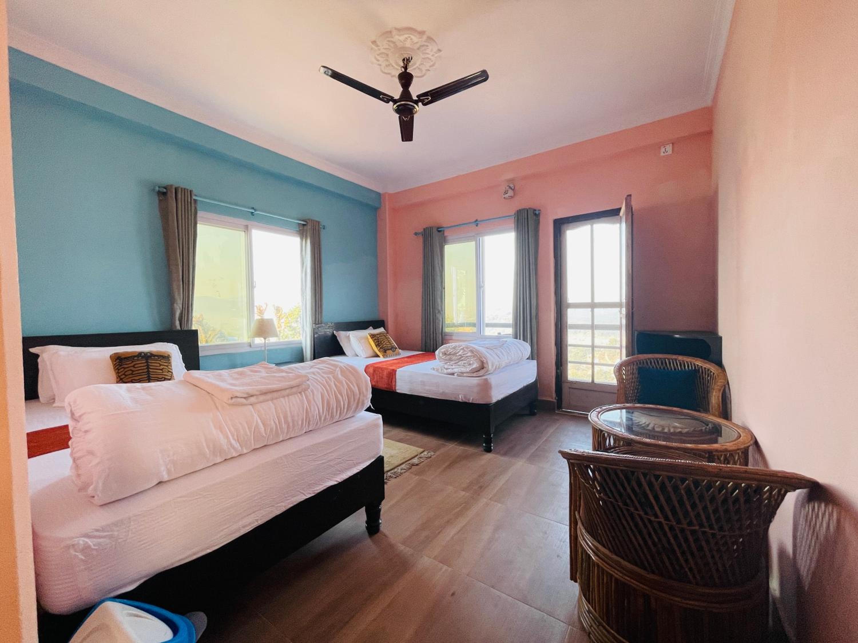 Twin Room with Balcony photo 1