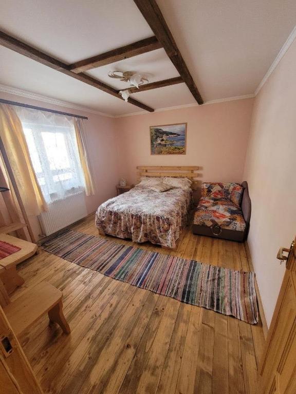Deluxe Family Room photo 3
