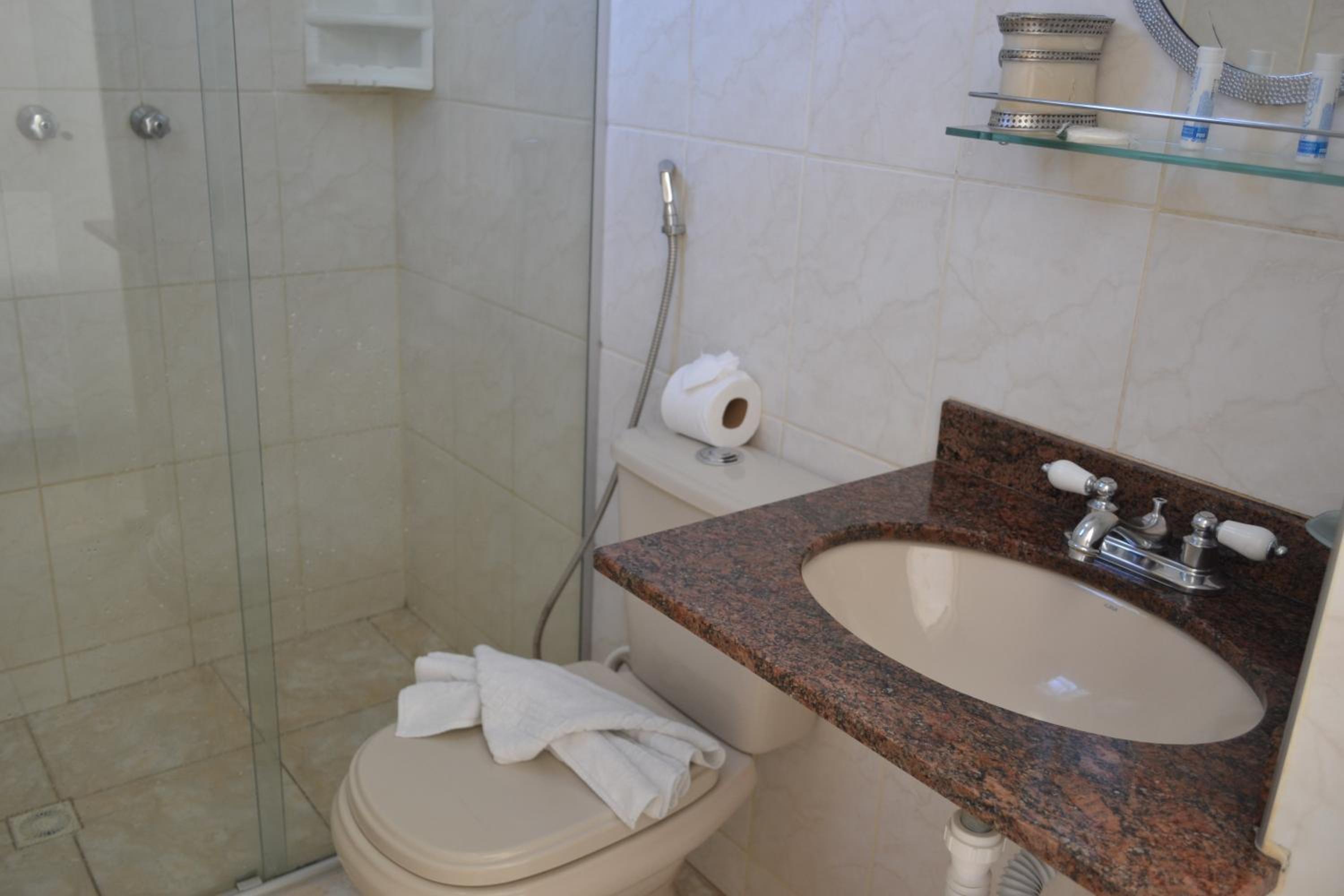 Standard Double or Twin Room photo 2