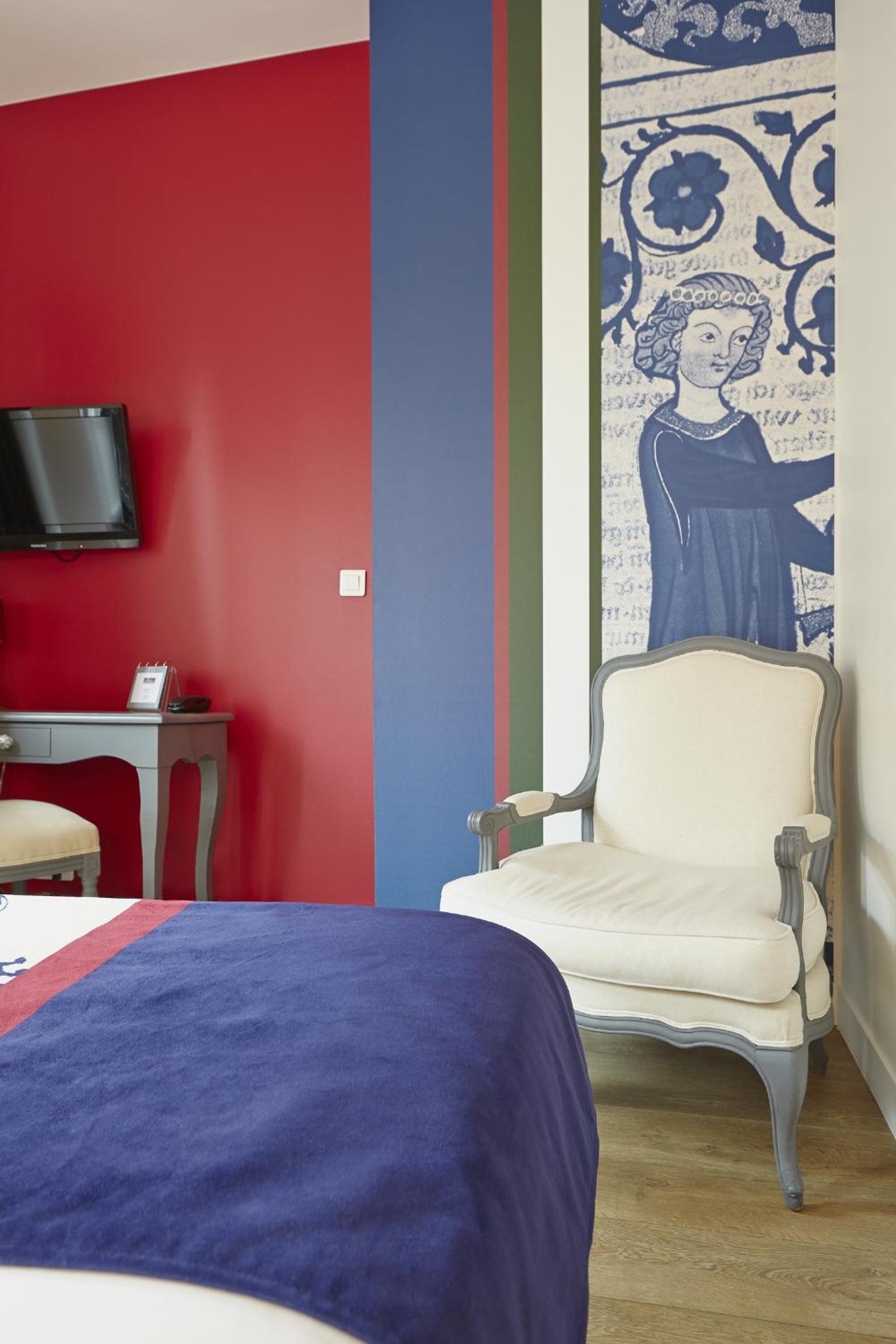 Premium Double or Twin Room - Photo 2