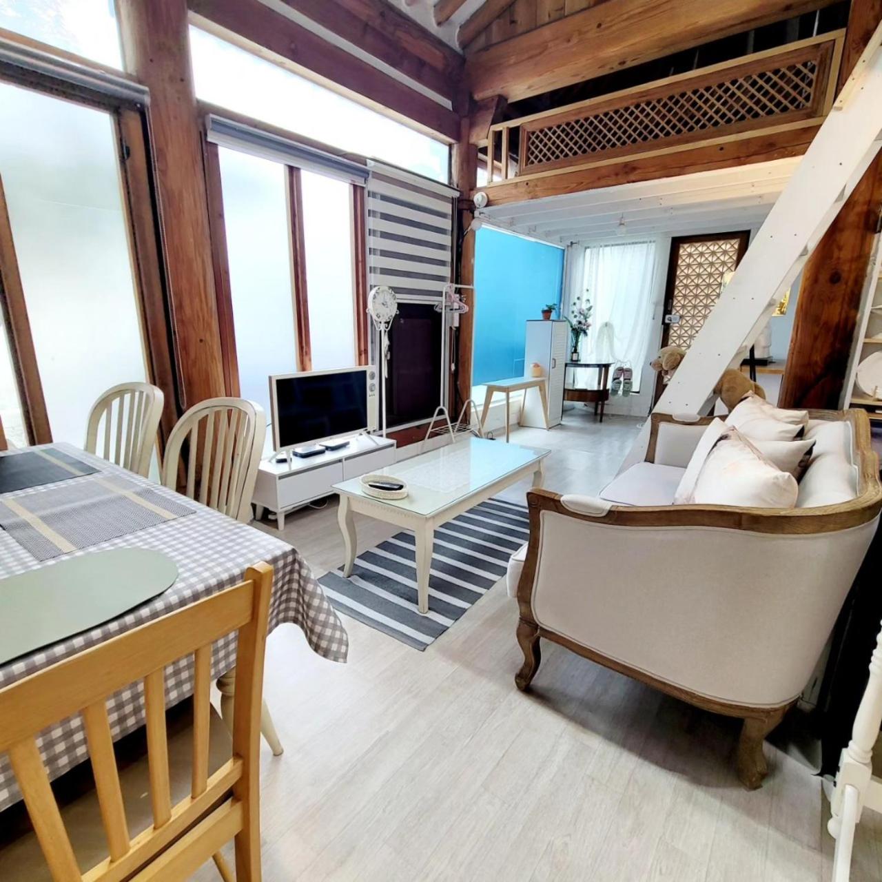 Two-Bedroom House photo 1