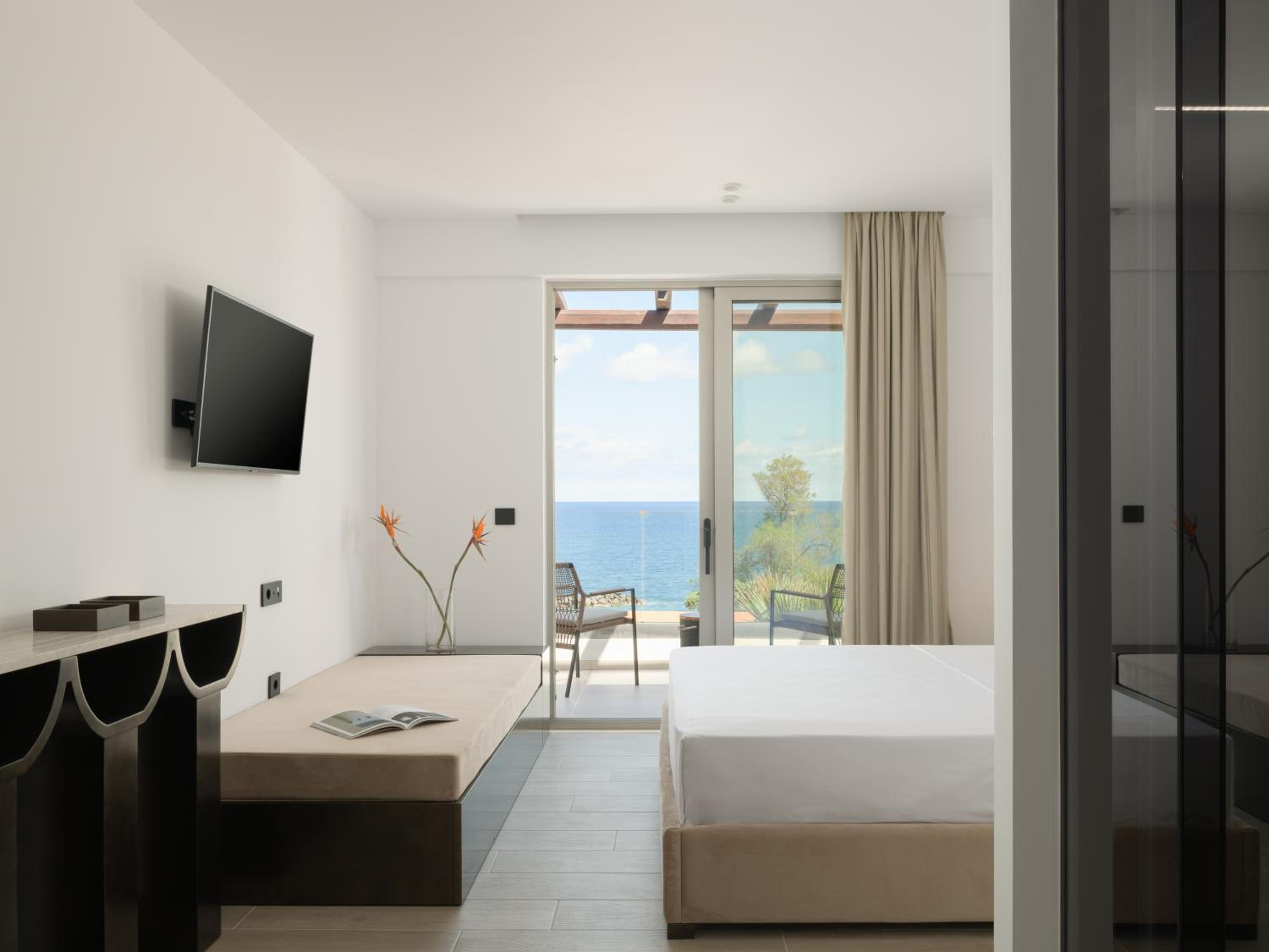 Villa - Beach Front