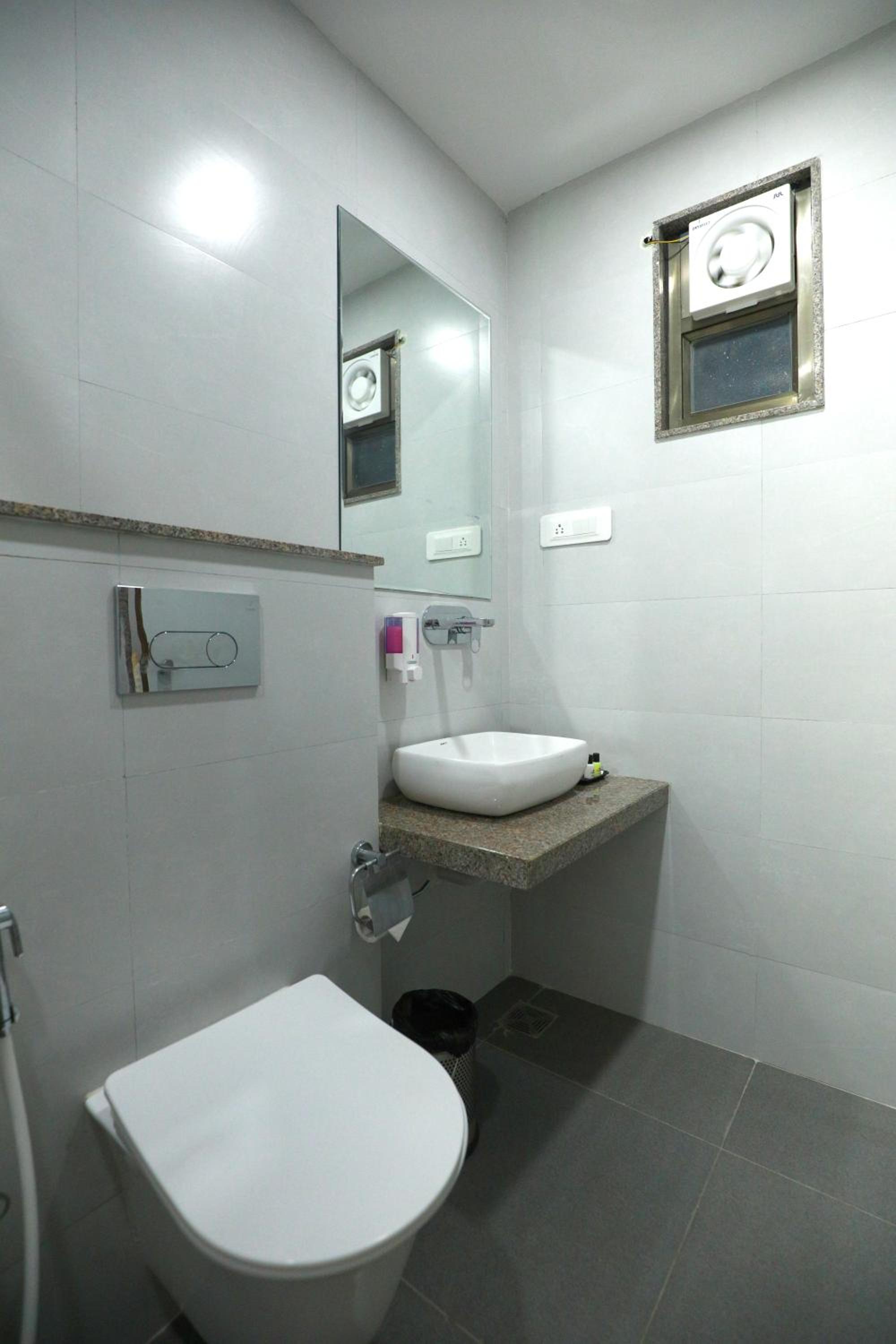 Superior Double or Twin Room - Photo 5