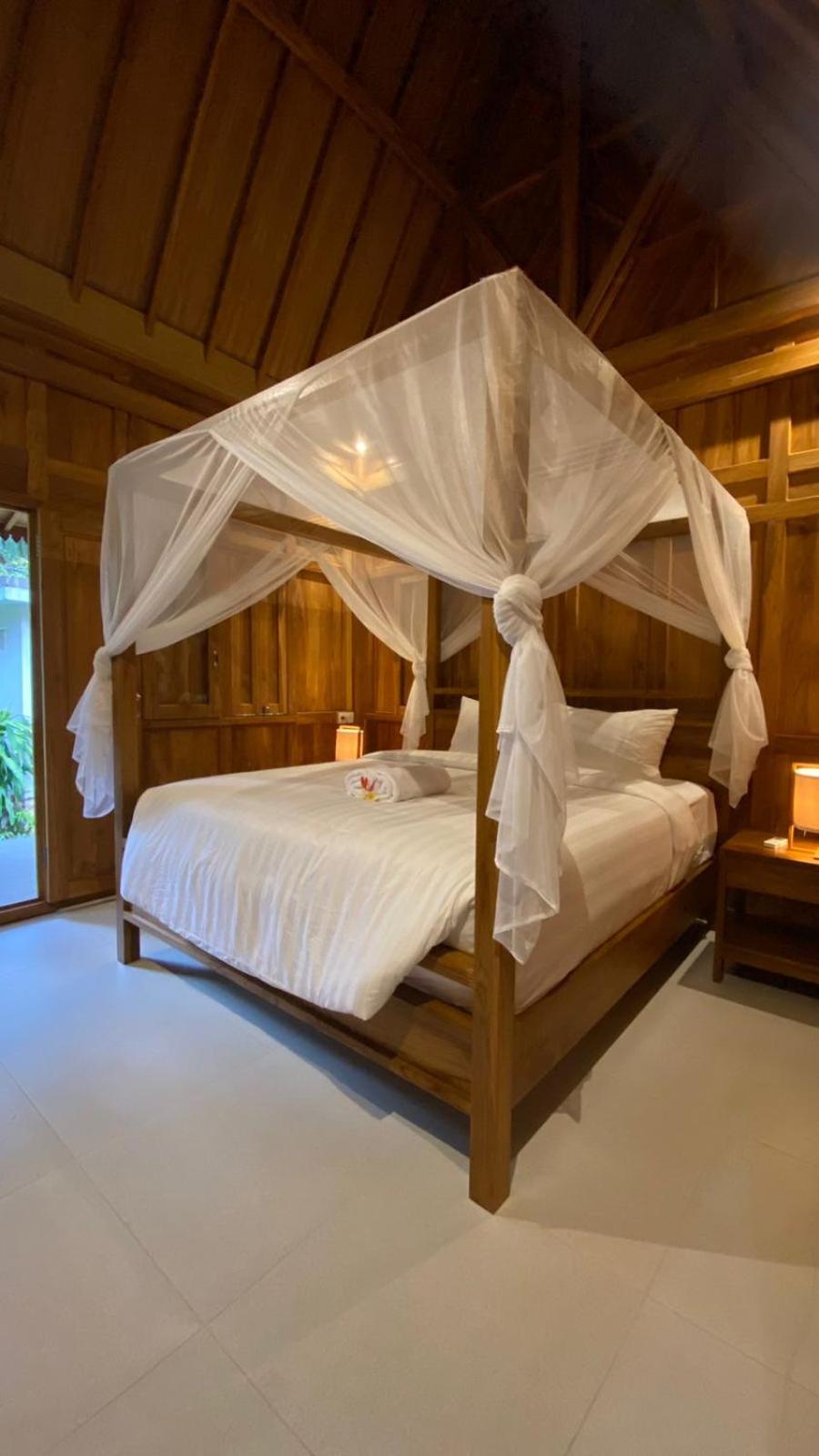 One-Bedroom Villa