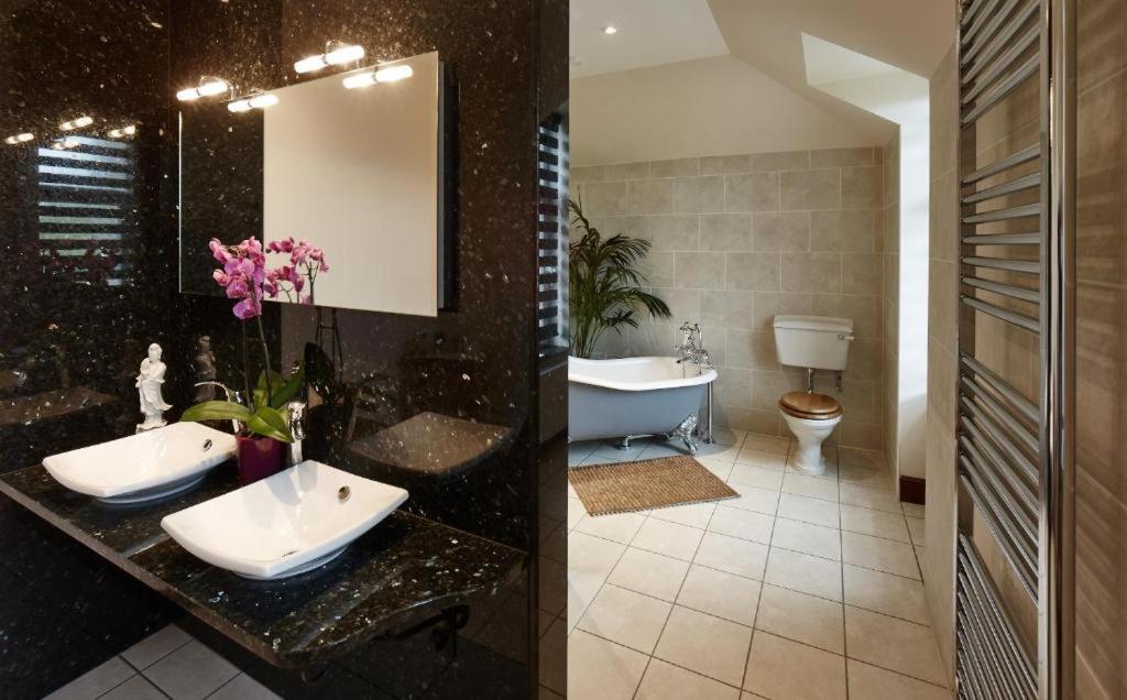 King Suite photo 3