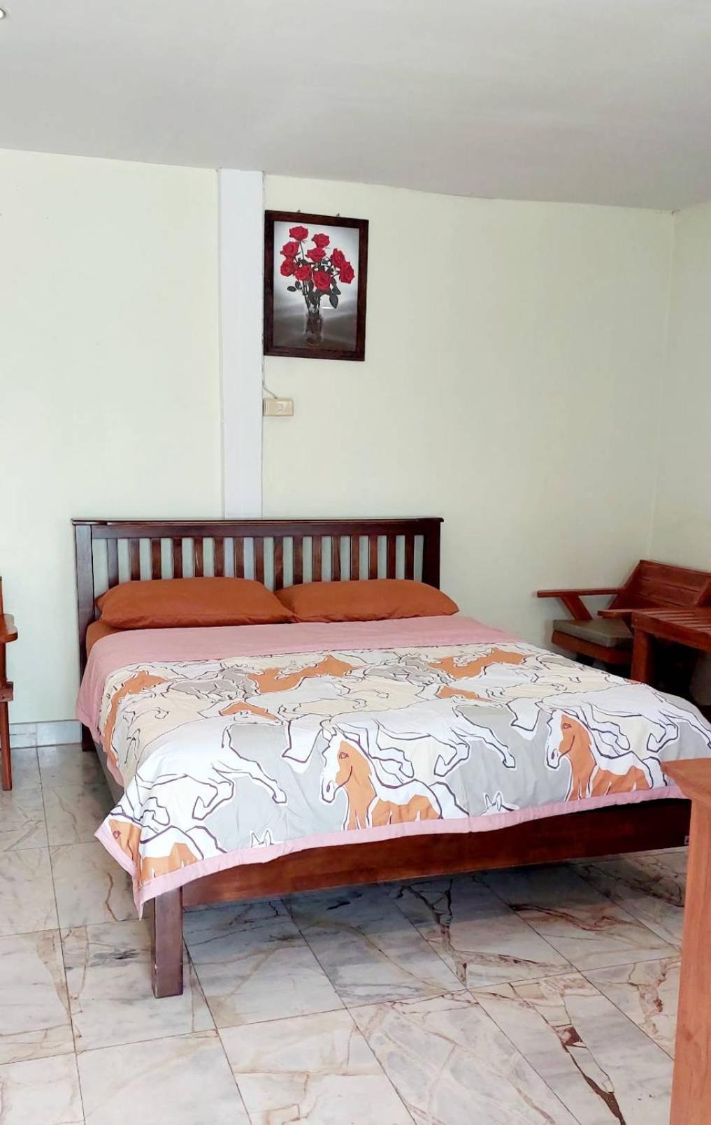 Queen Room with Balcony