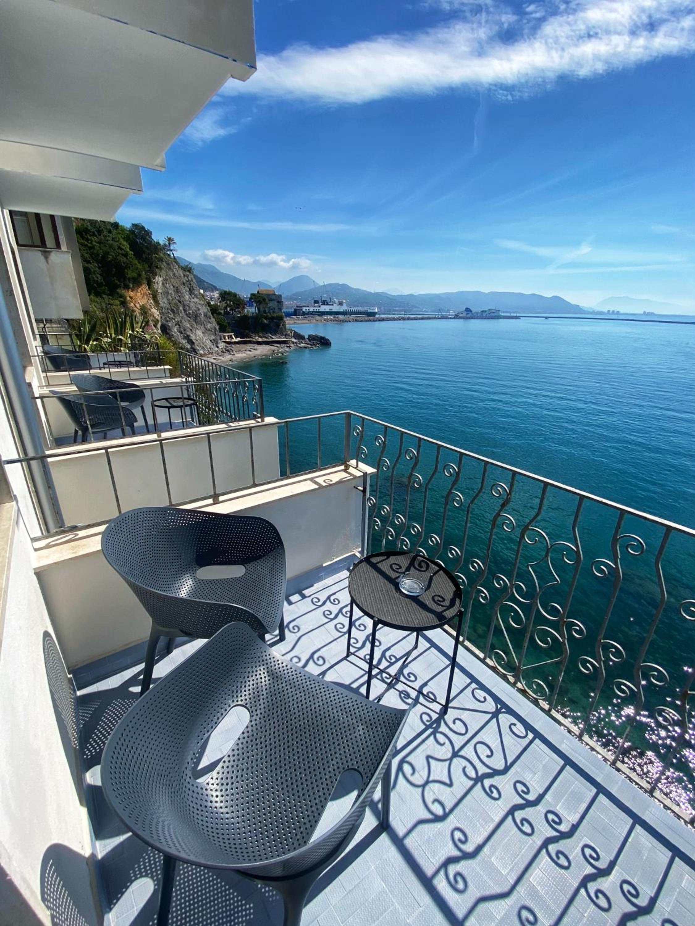 Standard Double Room with Sea View photo 3
