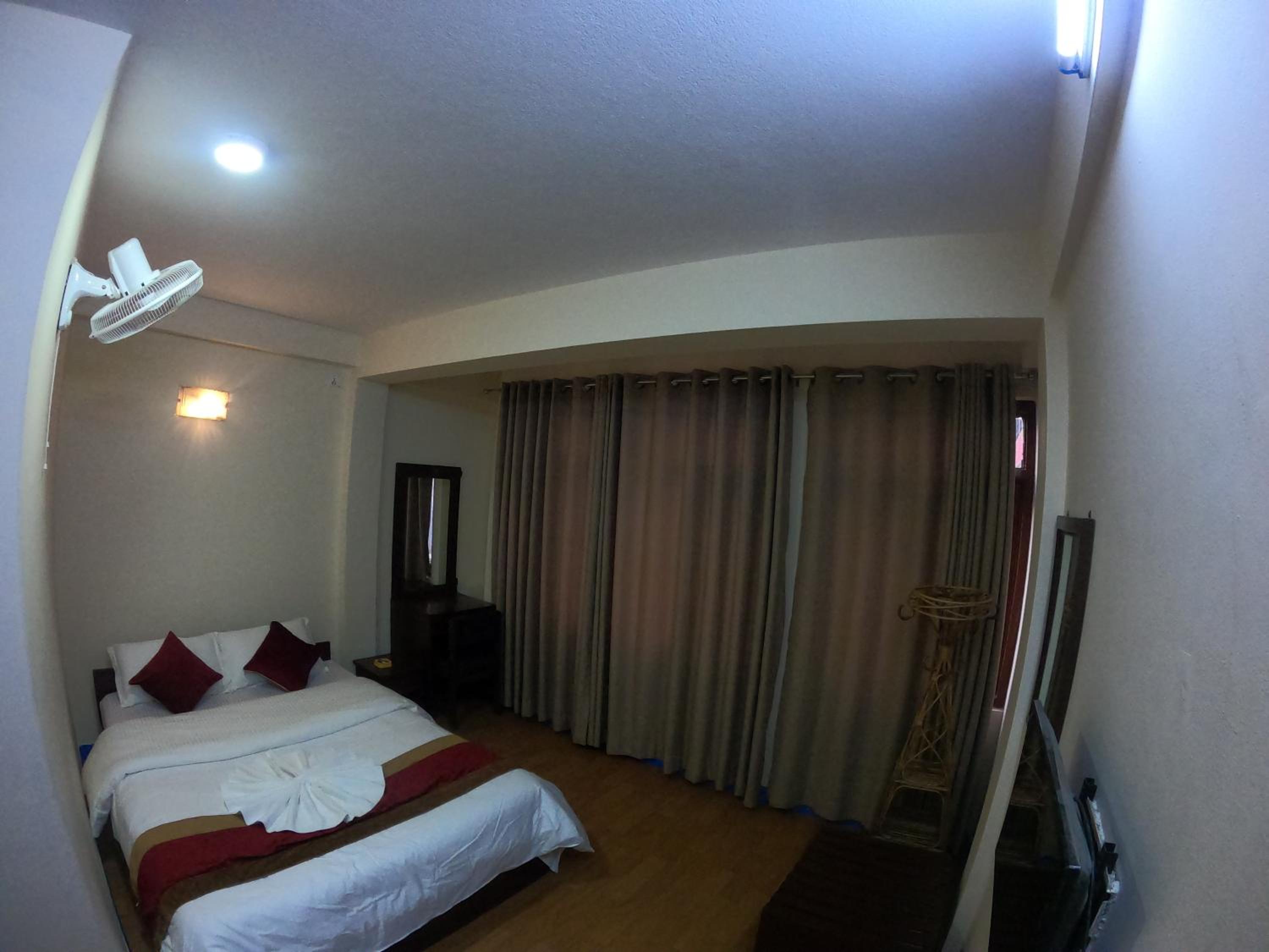 Twin Room with Bathroom