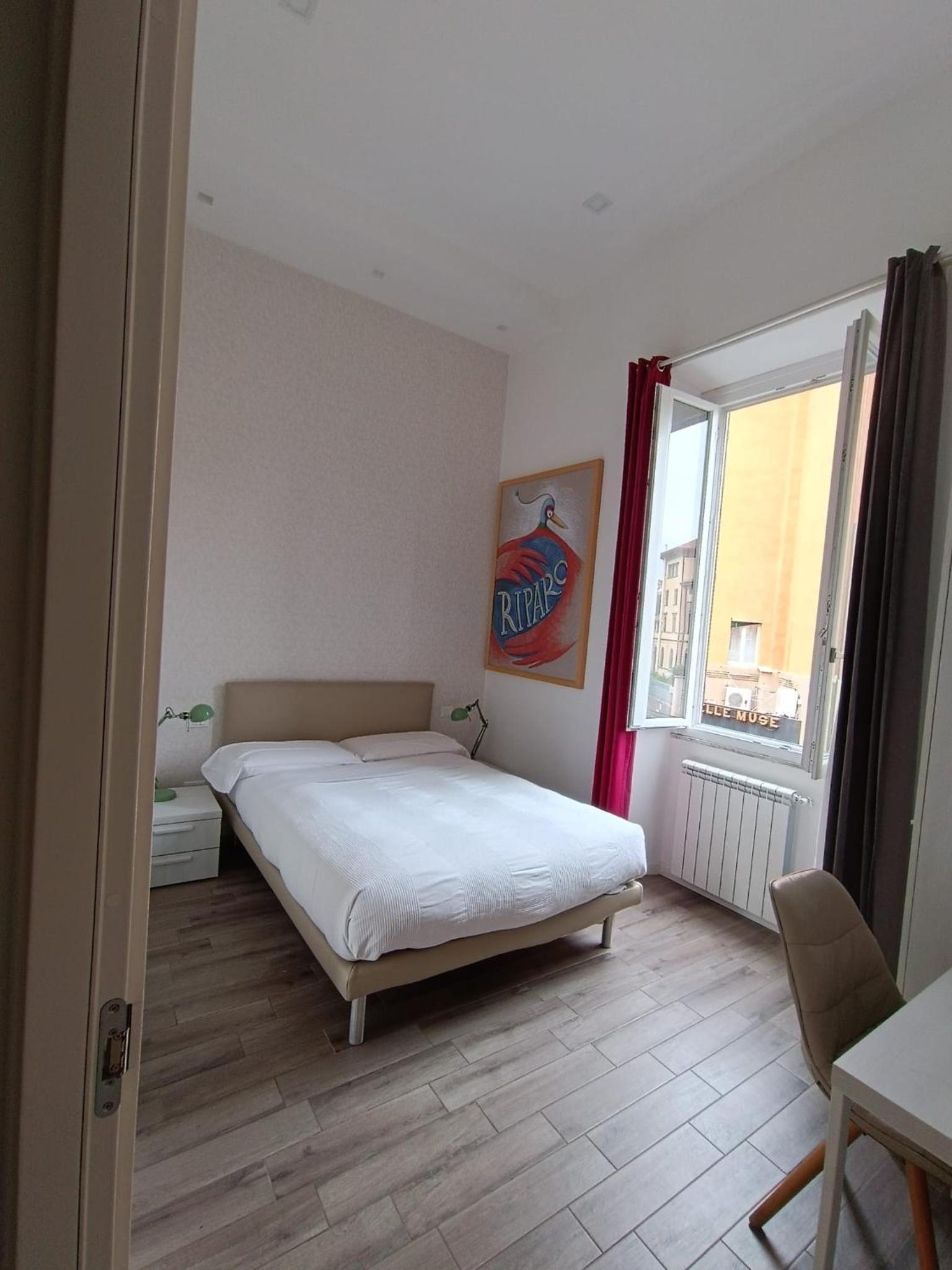 Standard Single Room with French Bed photo 1