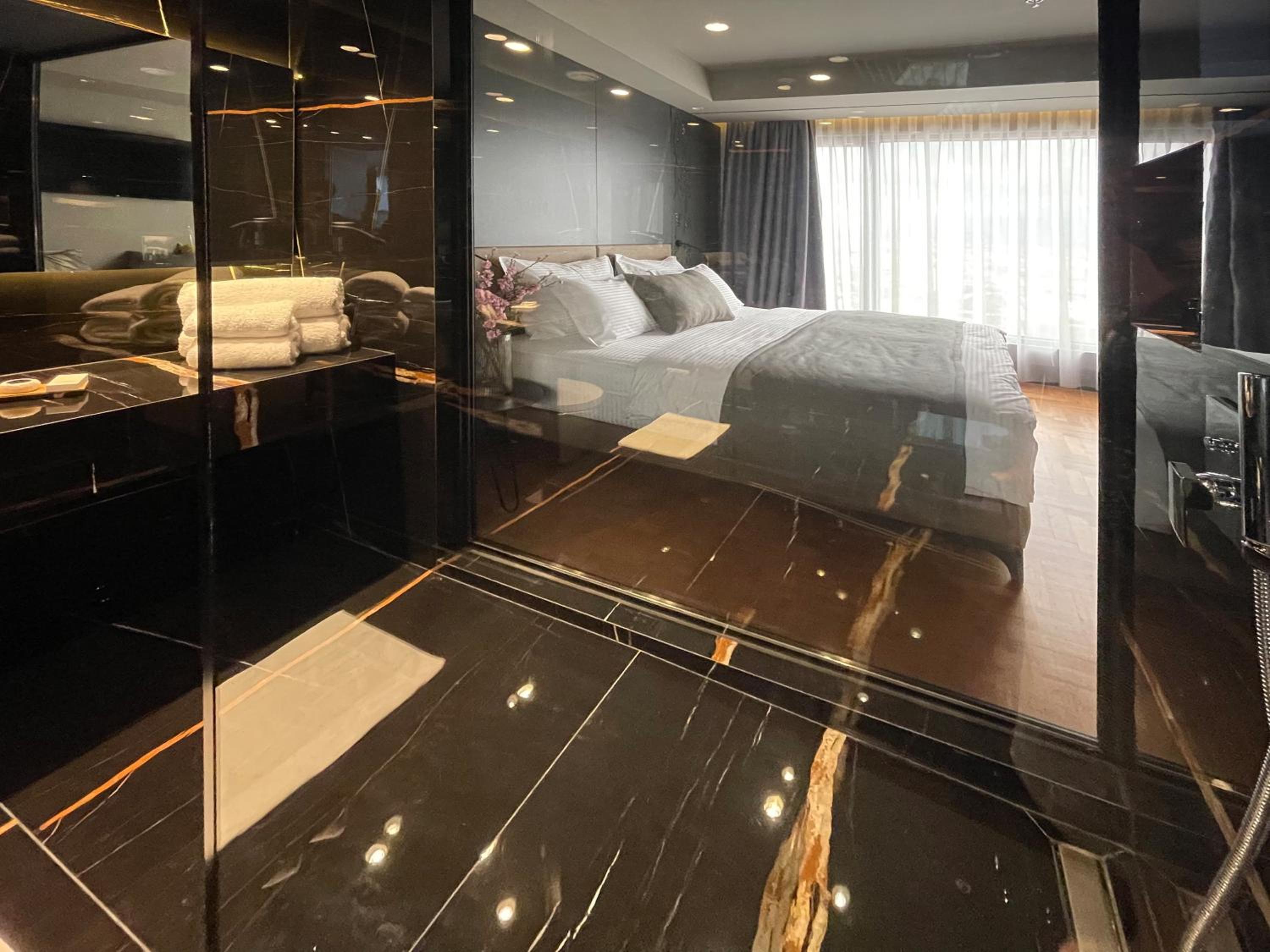 Standard Double Room with City View  photo 3