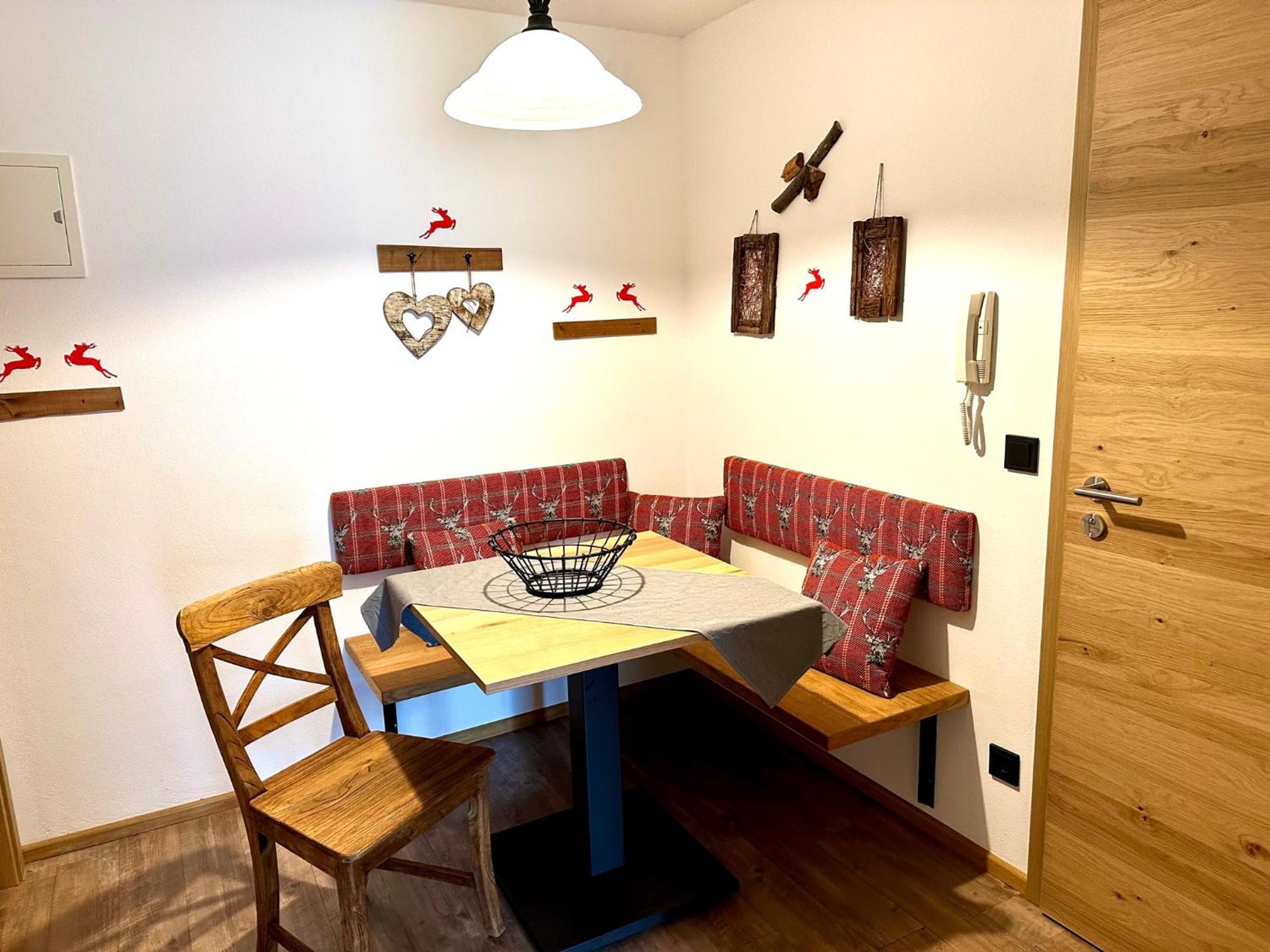 One-Room Apartment photo 2