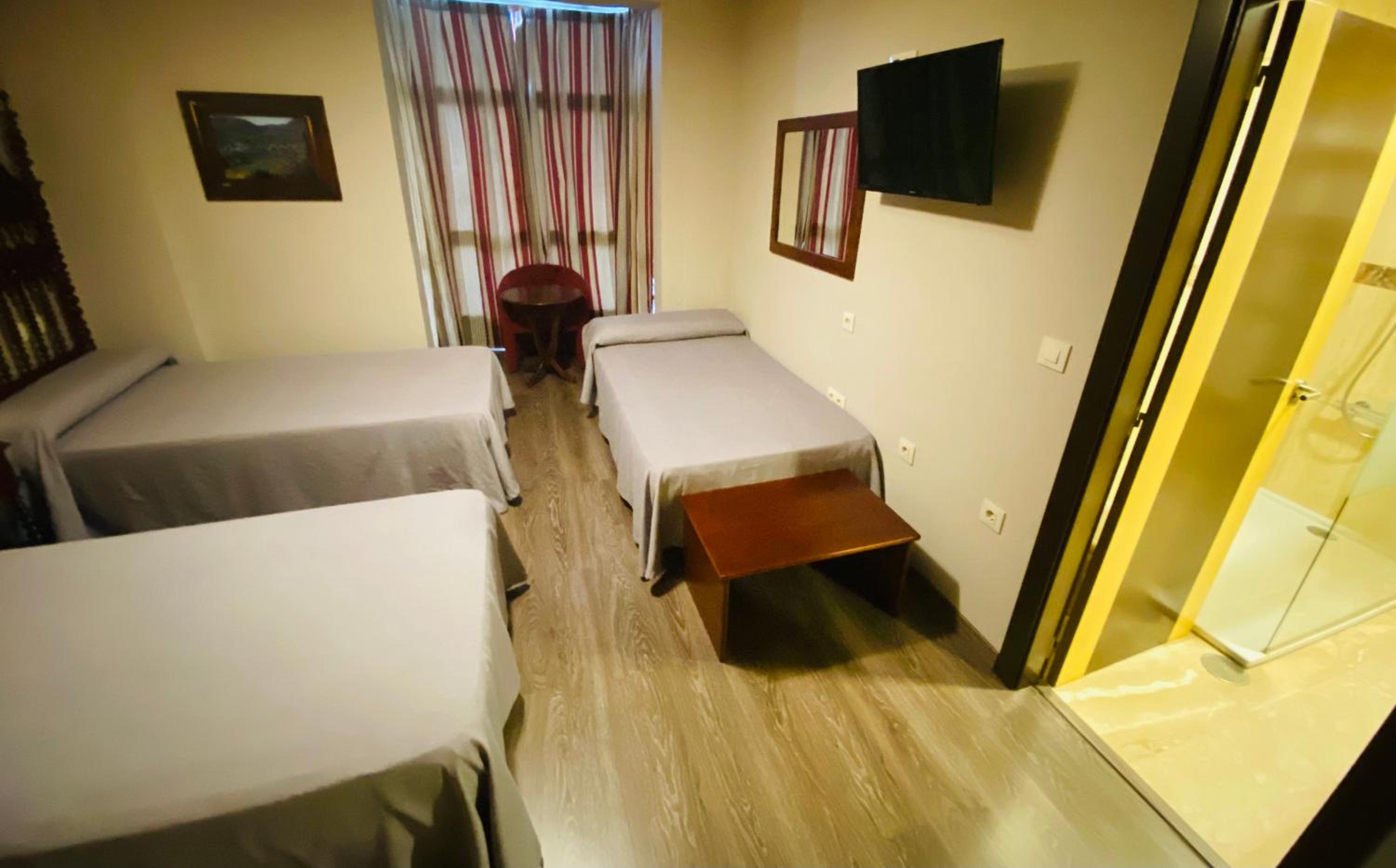 Triple Room photo 2