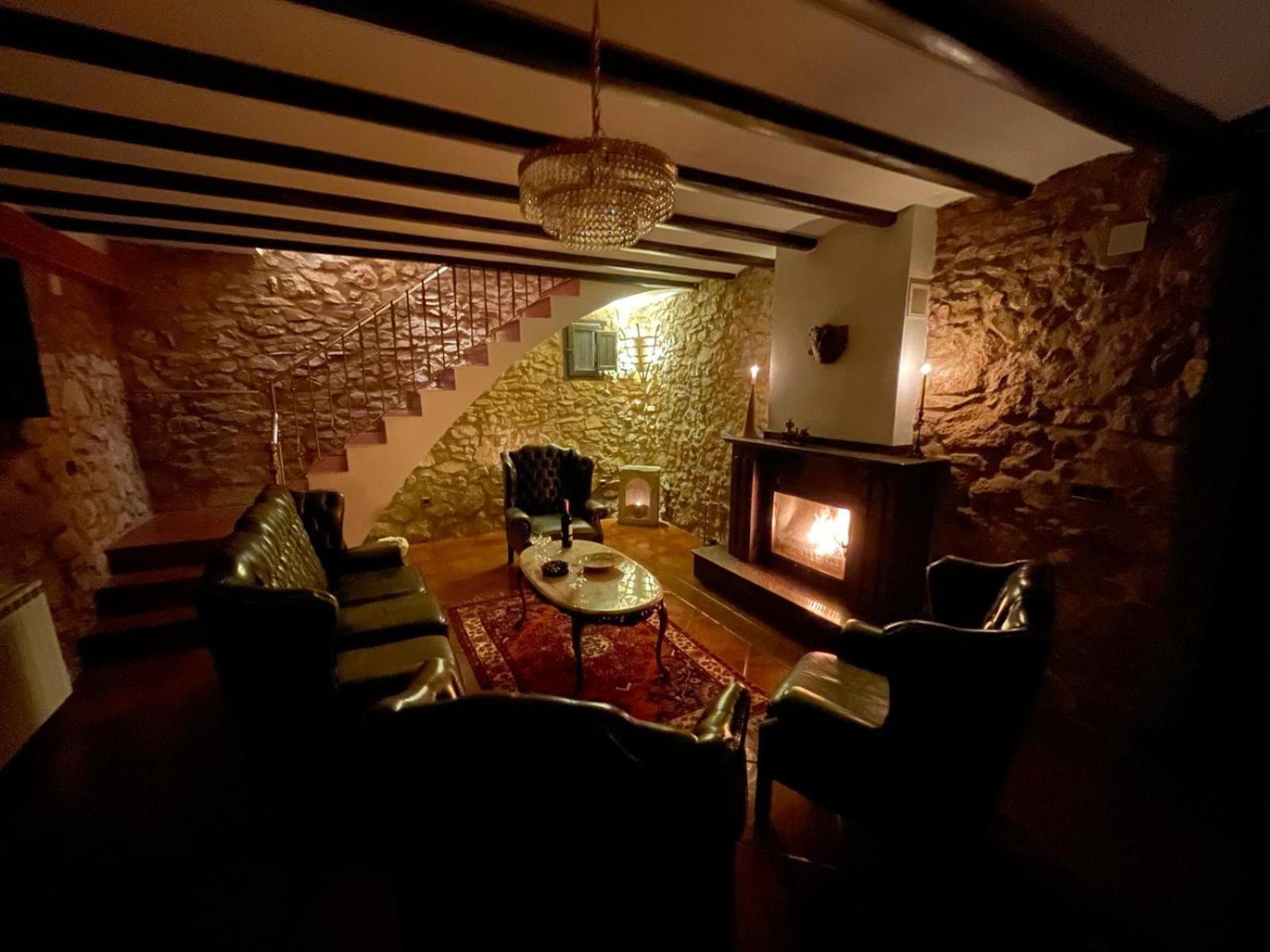 Casa de cuatro habitaciones