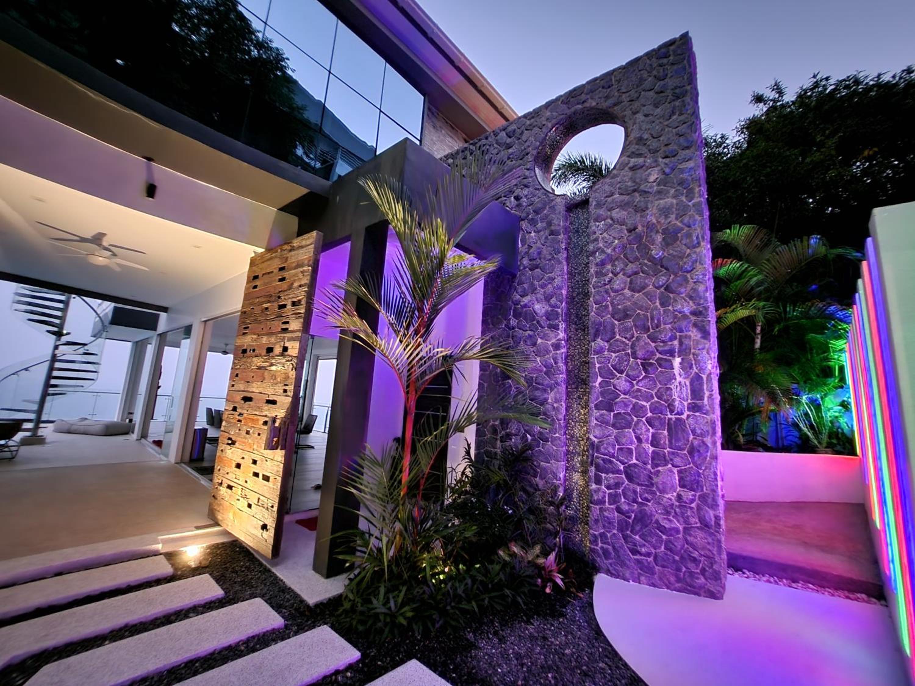 Villa with Private Pool photo 2