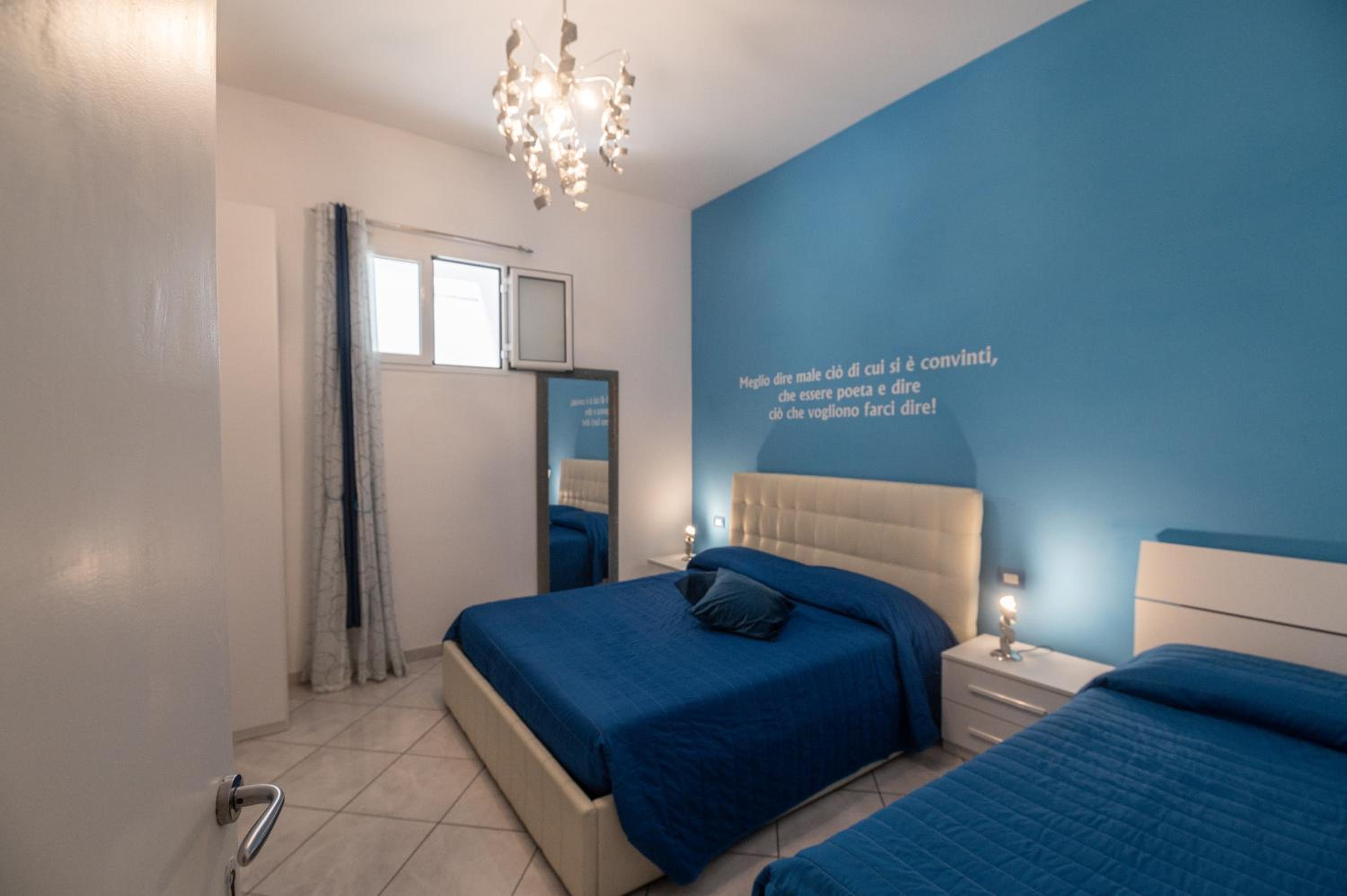 Economy Triple Room