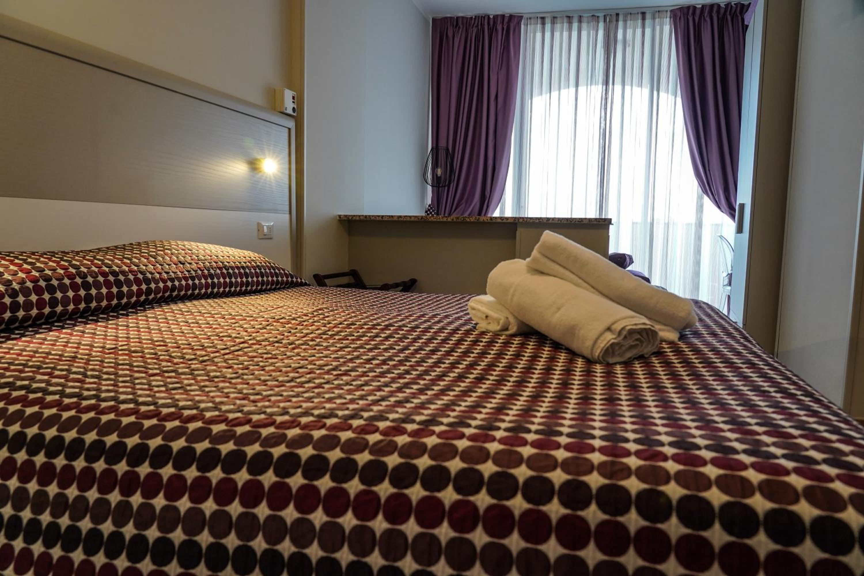 Triple Room with Sea View photo 1