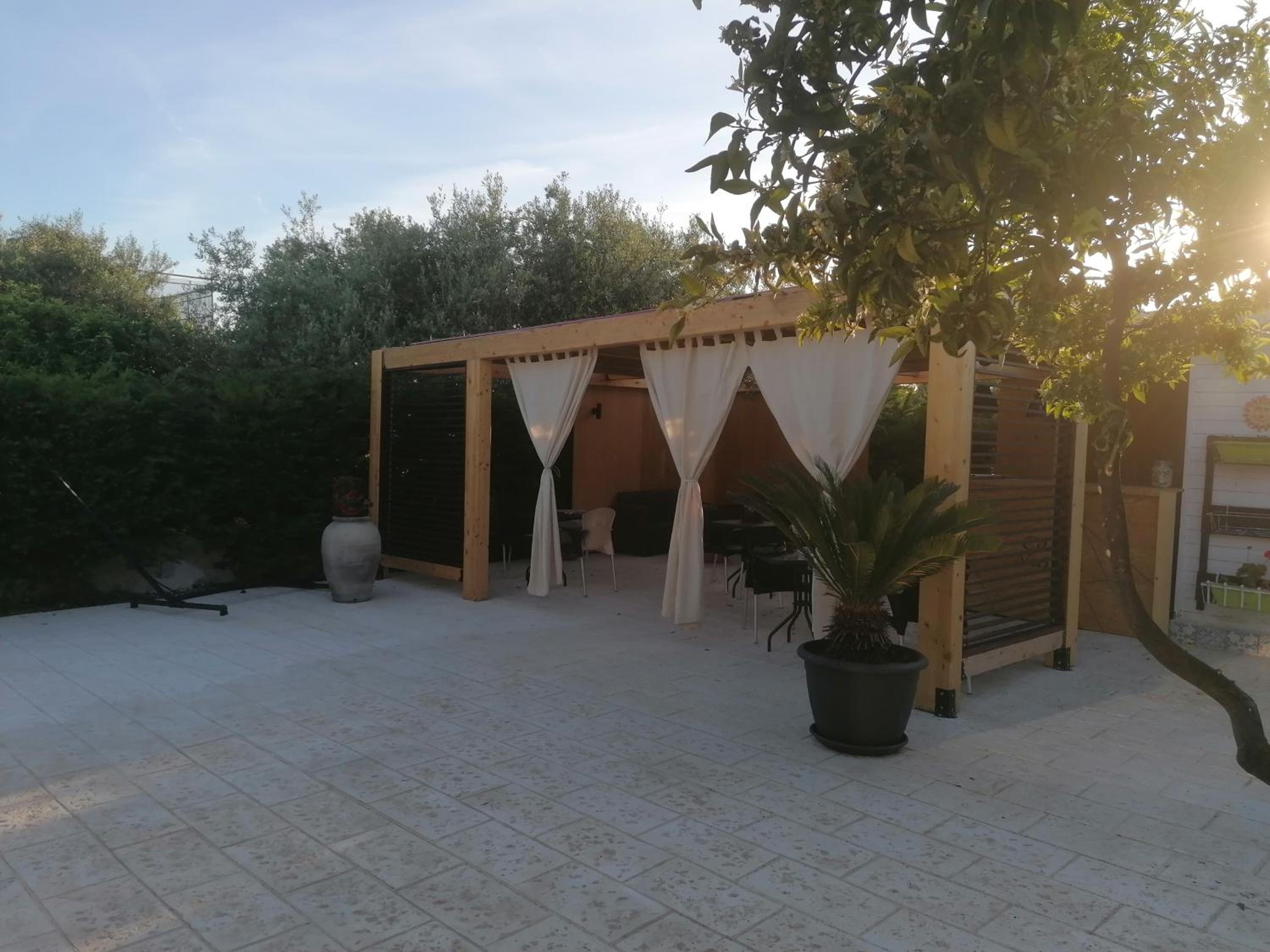 Quadruple Room with Garden View photo 3