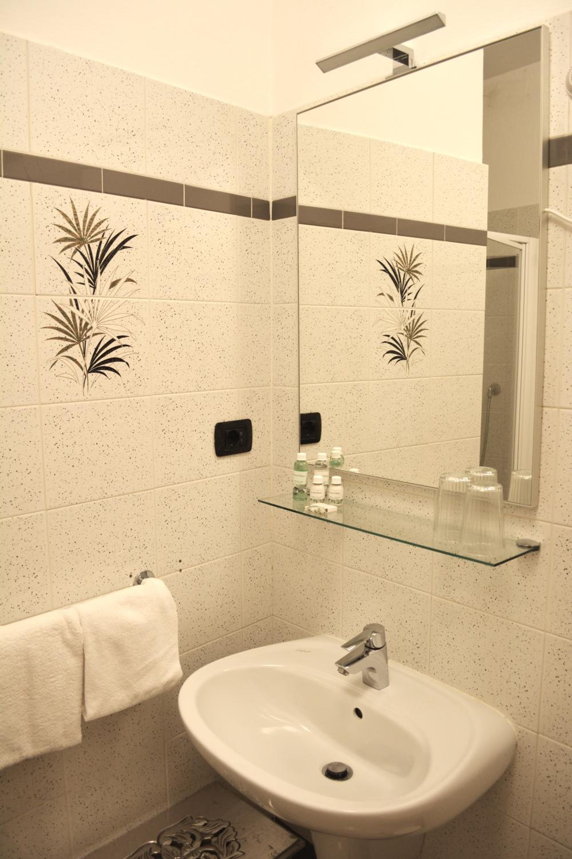 Junior Suite - Photo 2