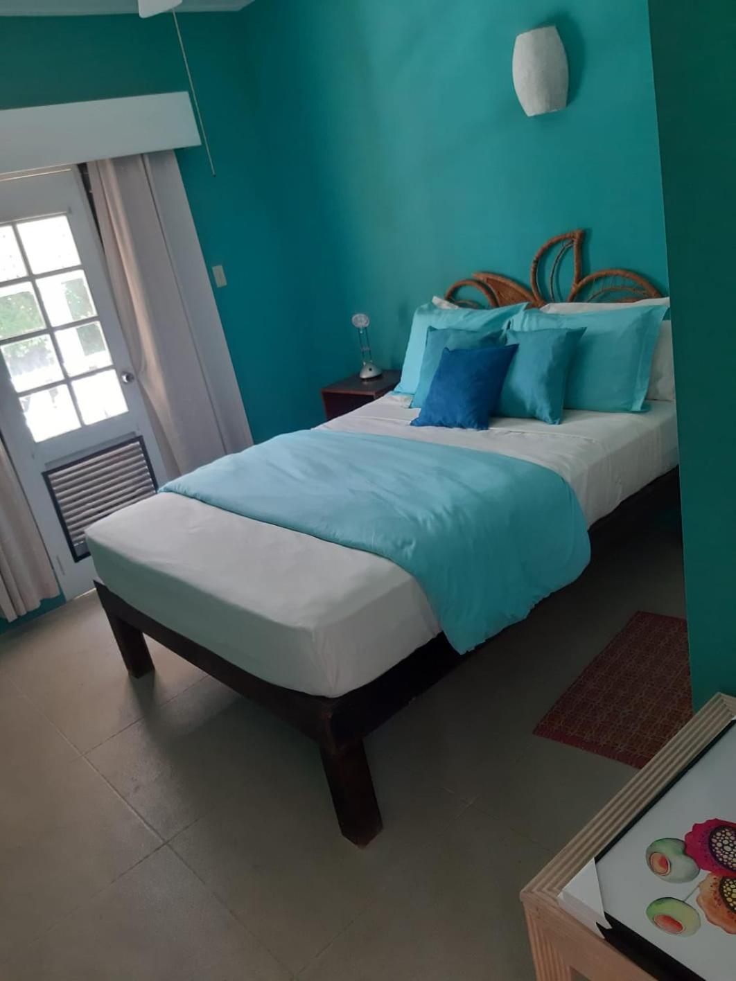 Standard Twin Room With Garden View photo 3