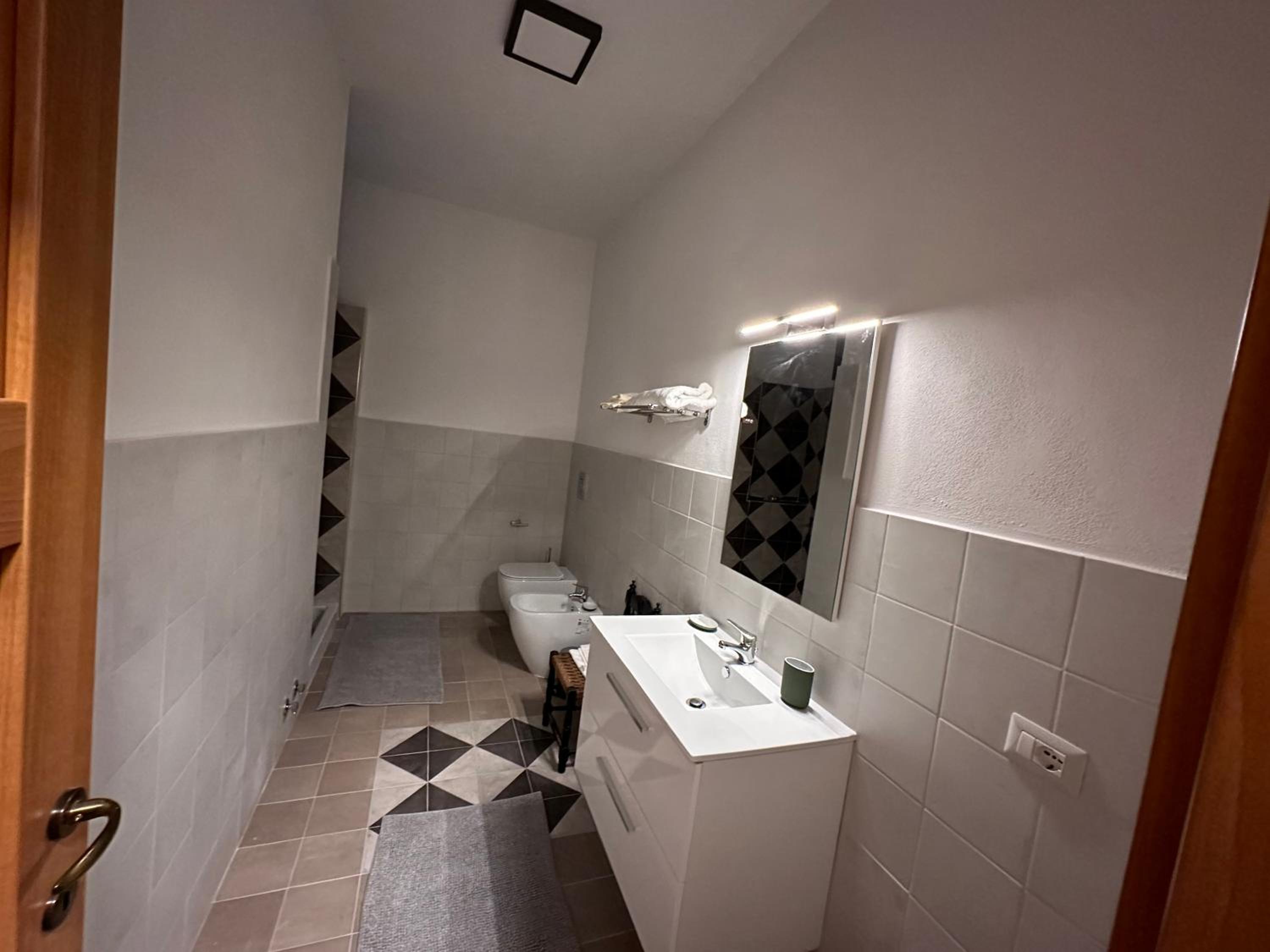 Two-Bedroom House photo 2