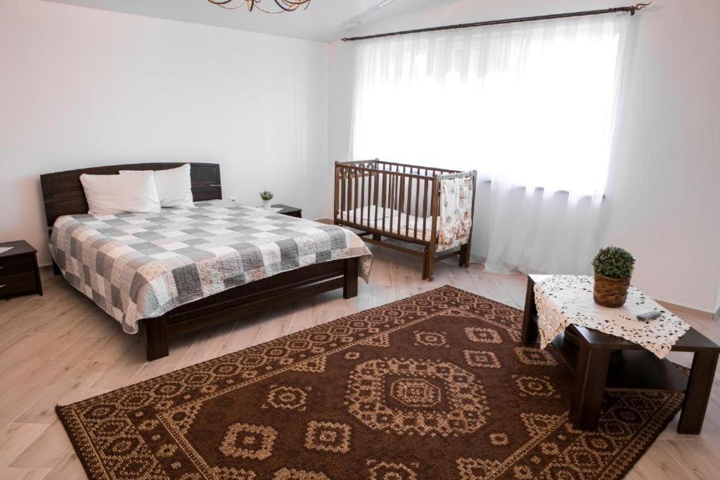Double or Twin Room with Private Bathroom photo 1