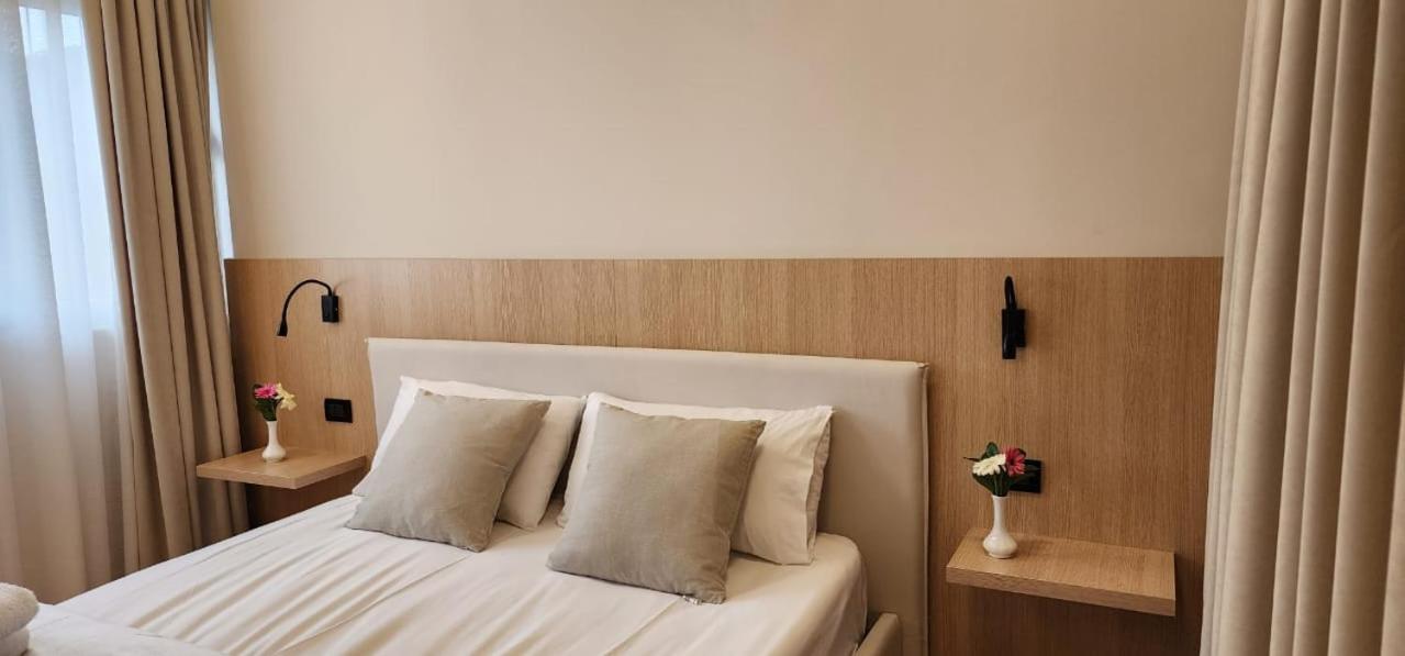 Suite with Balcony photo 2