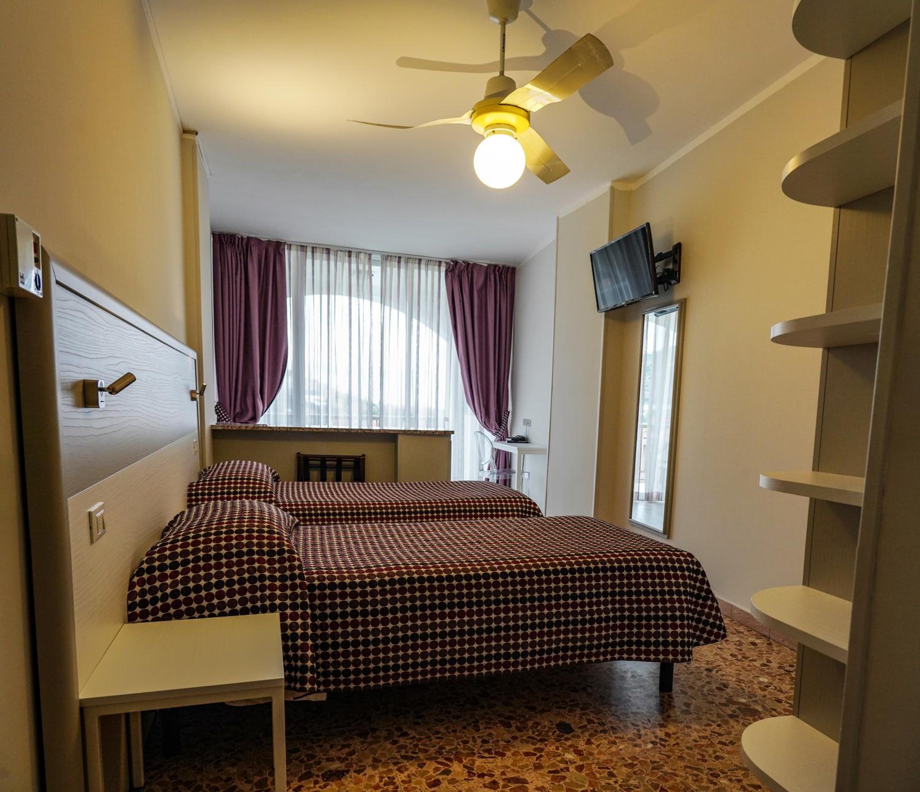 Quadruple Room with Sea View photo 1