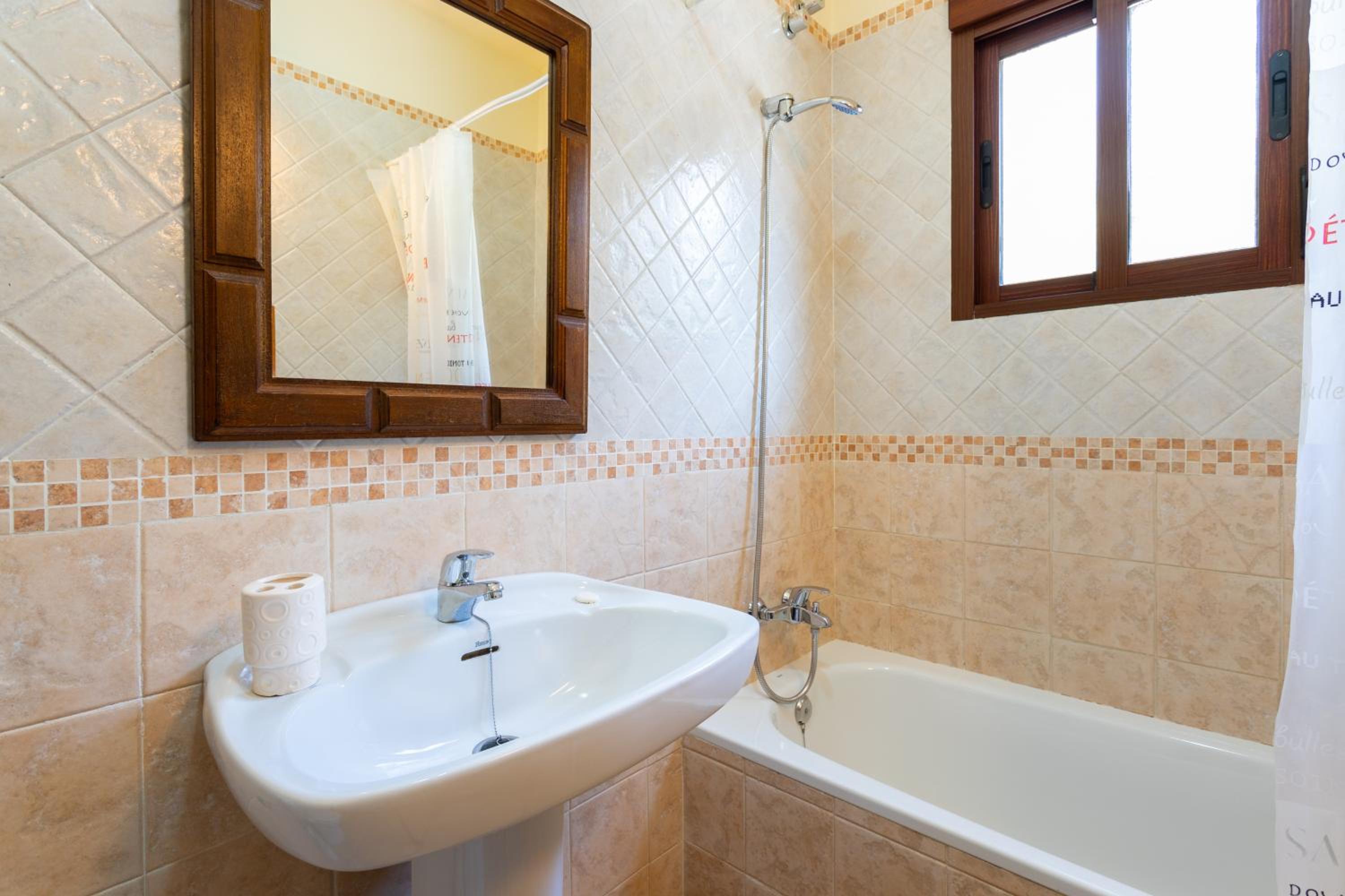Casa de tres habitaciones