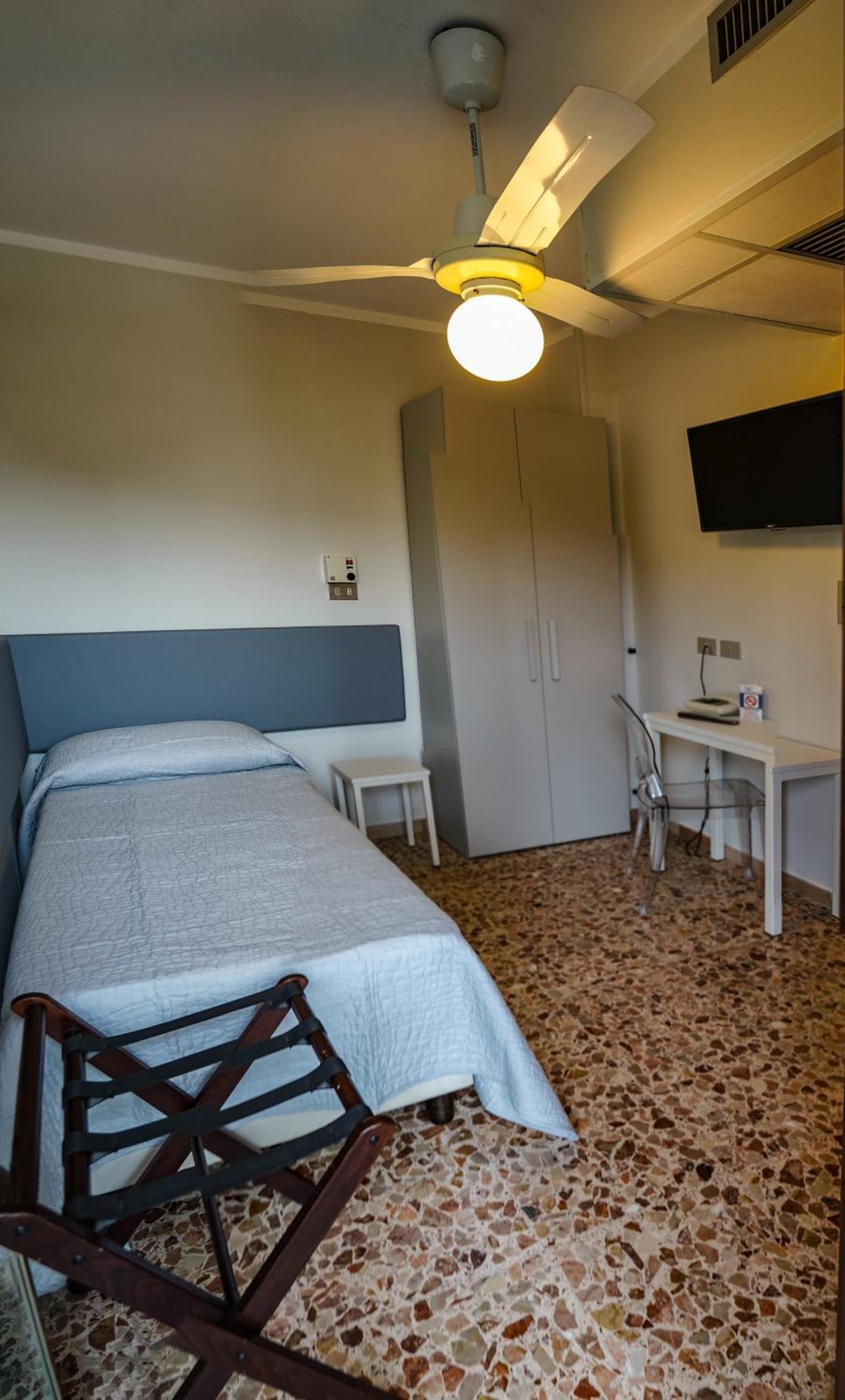 Single Room with Sea View photo 1