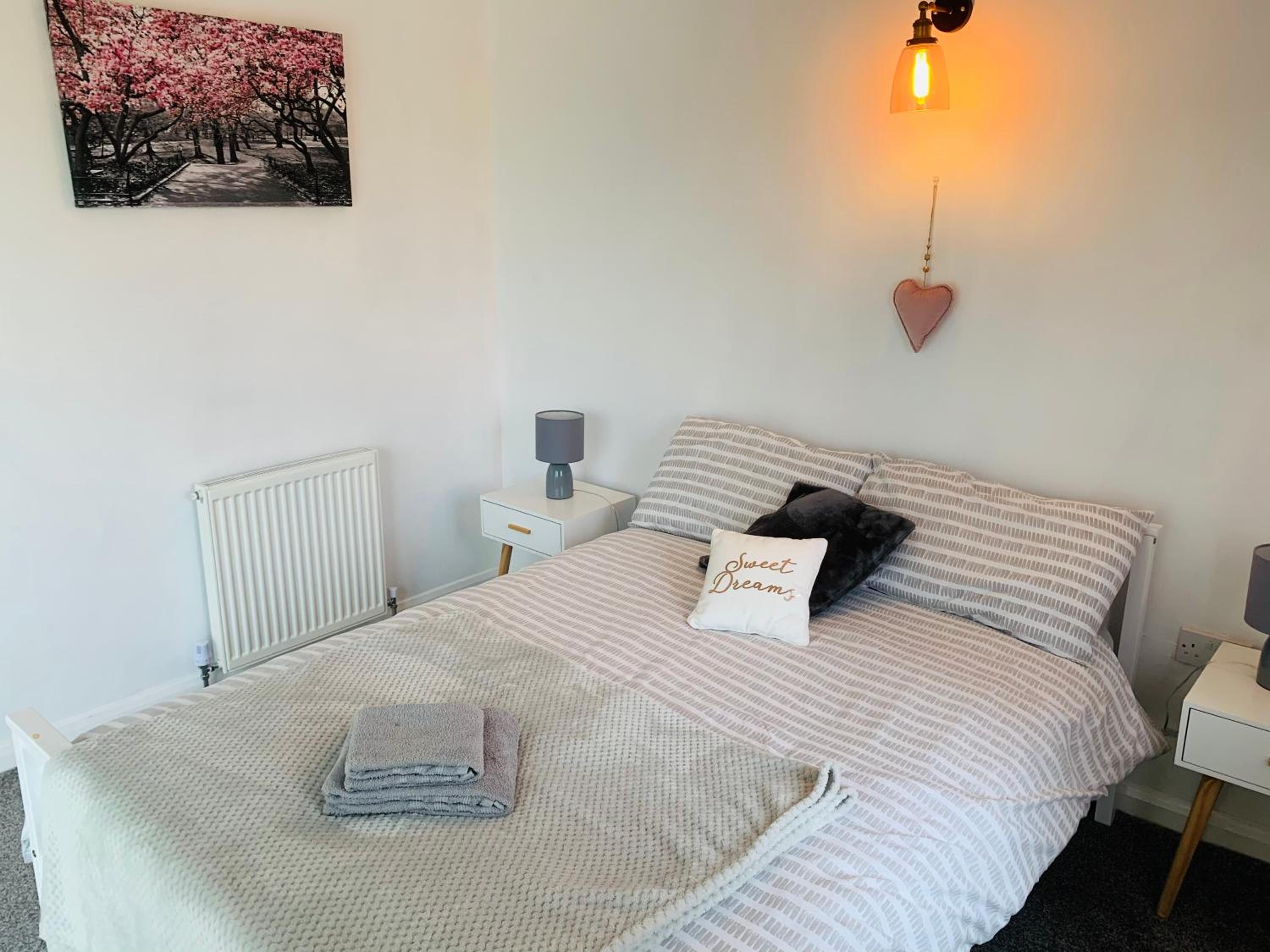 Studio Apartment photo 1