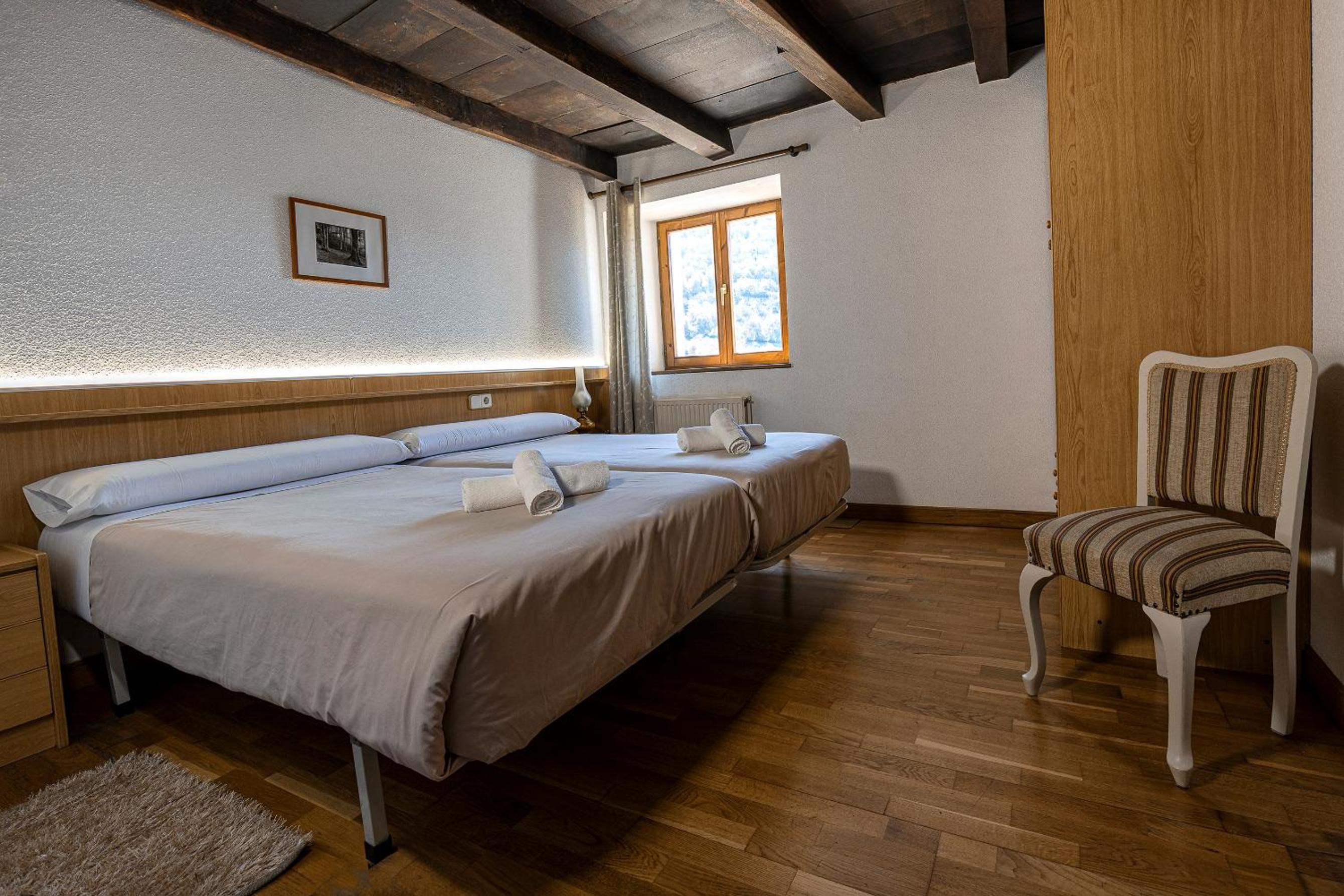 Habitación Doble con Vista al Lago