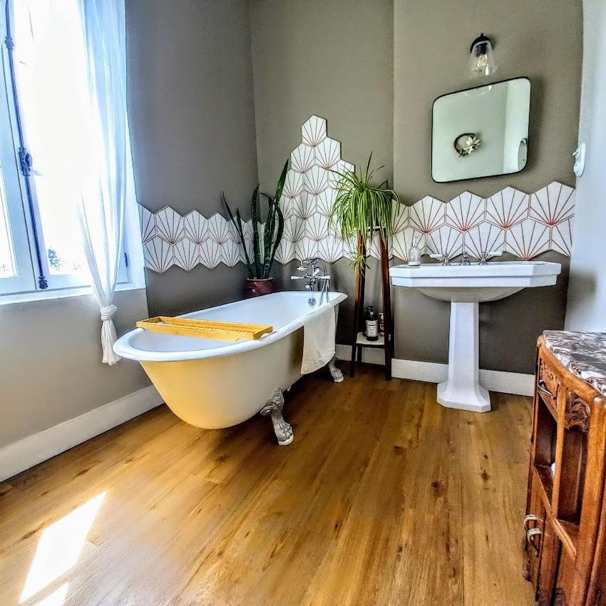 Double or Twin Room with Bathroom - Photo 1