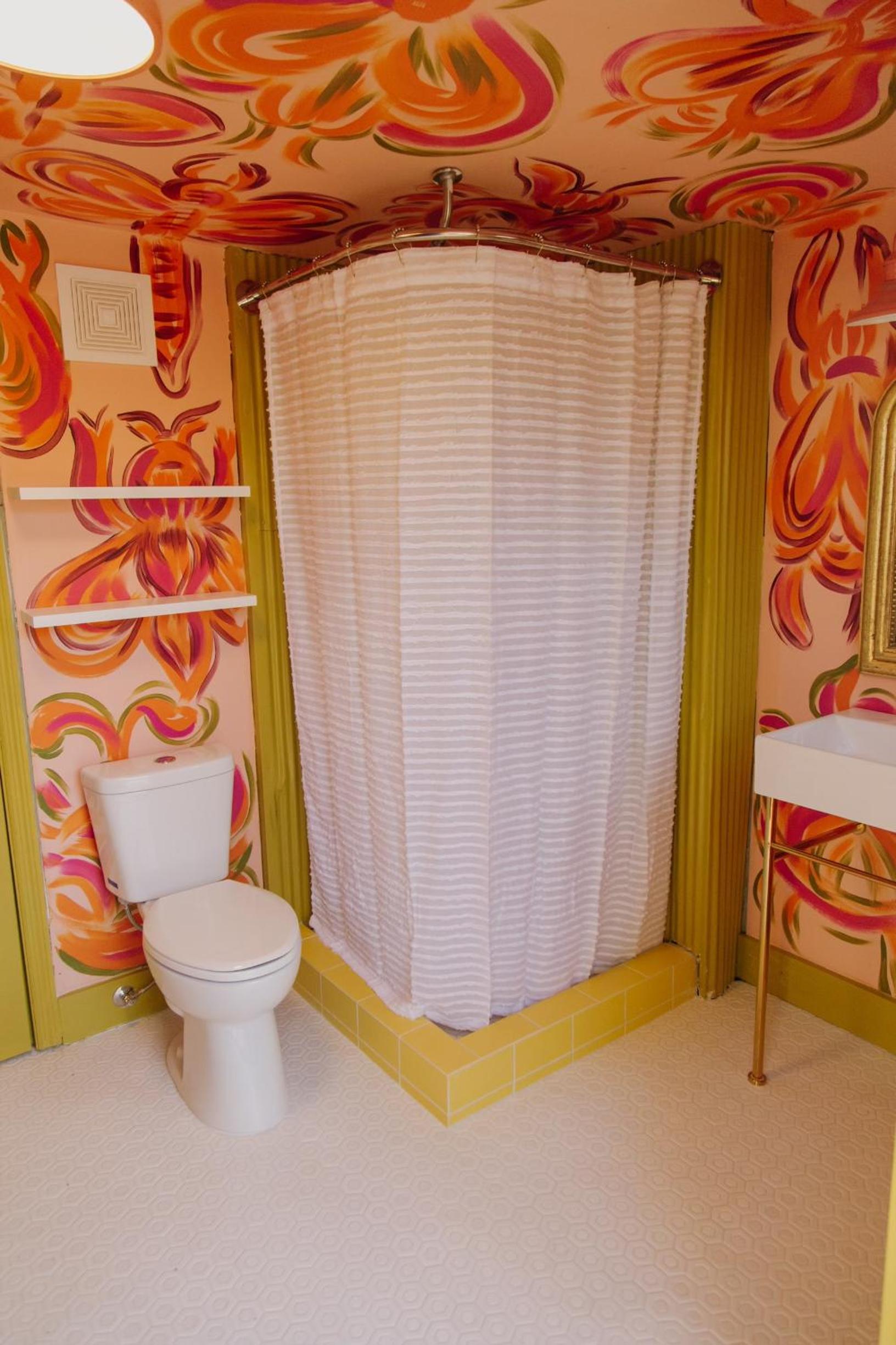 Deluxe Double or Twin Room photo 2
