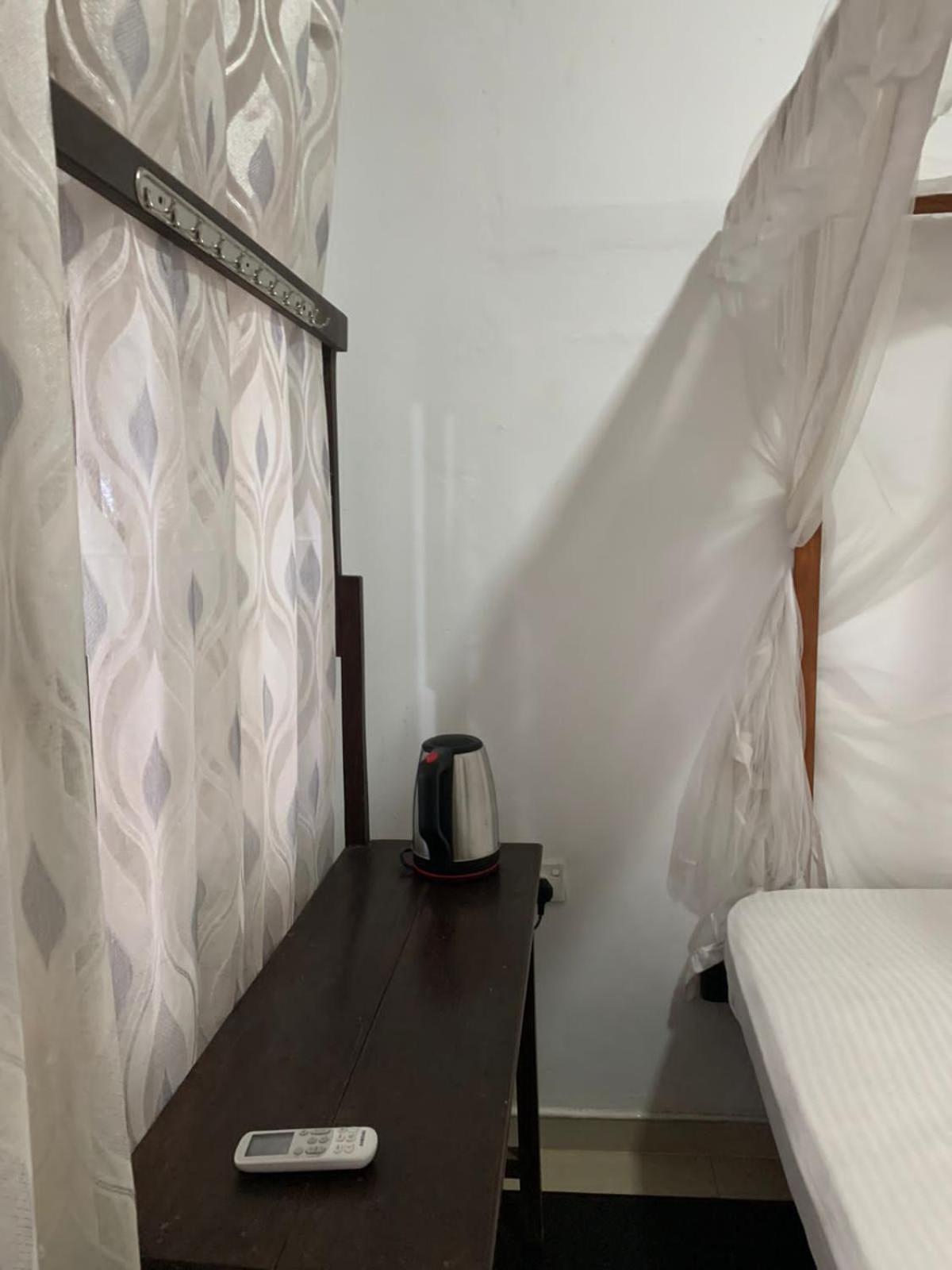 Budget Double Room photo 2