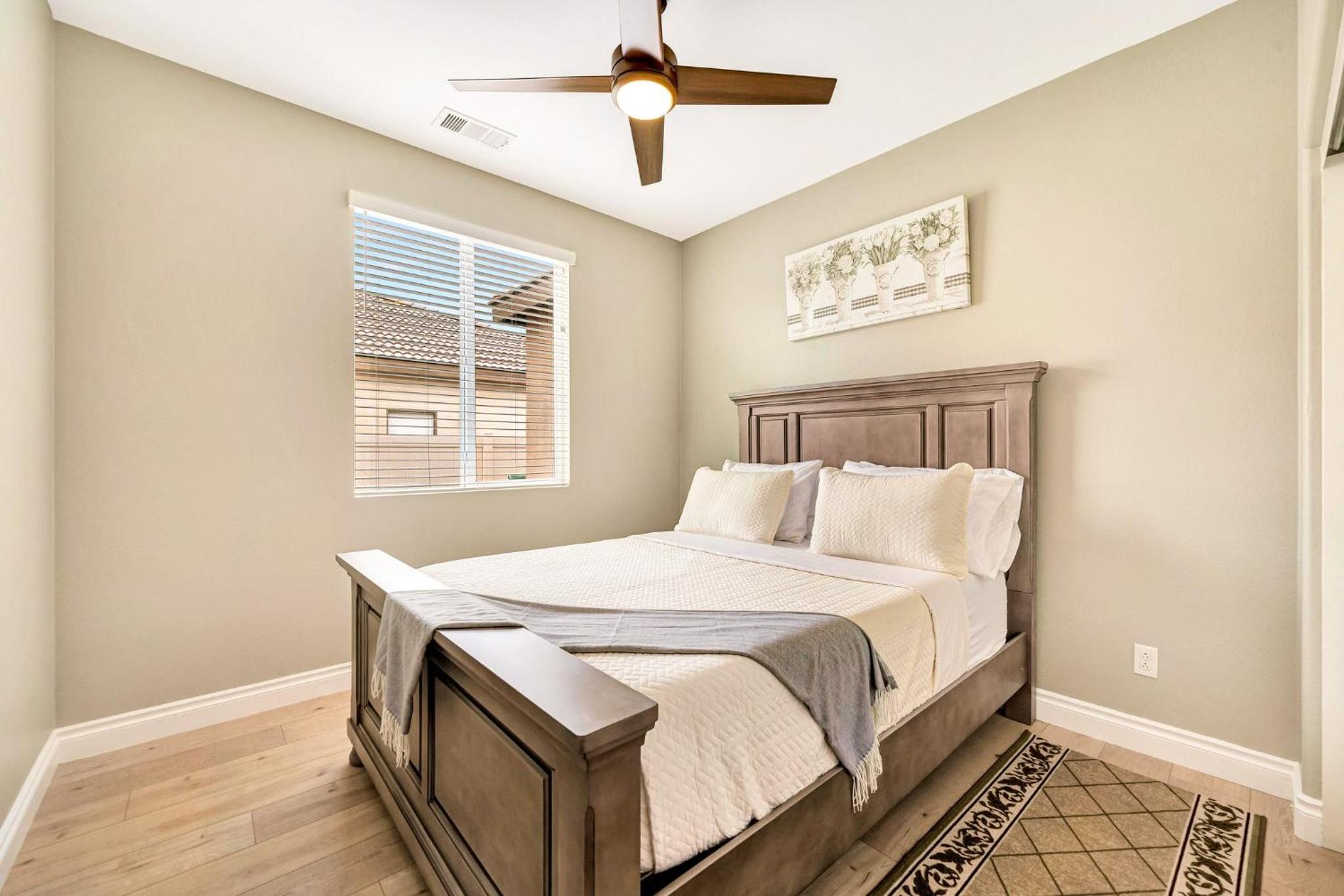 Four-Bedroom House photo 1